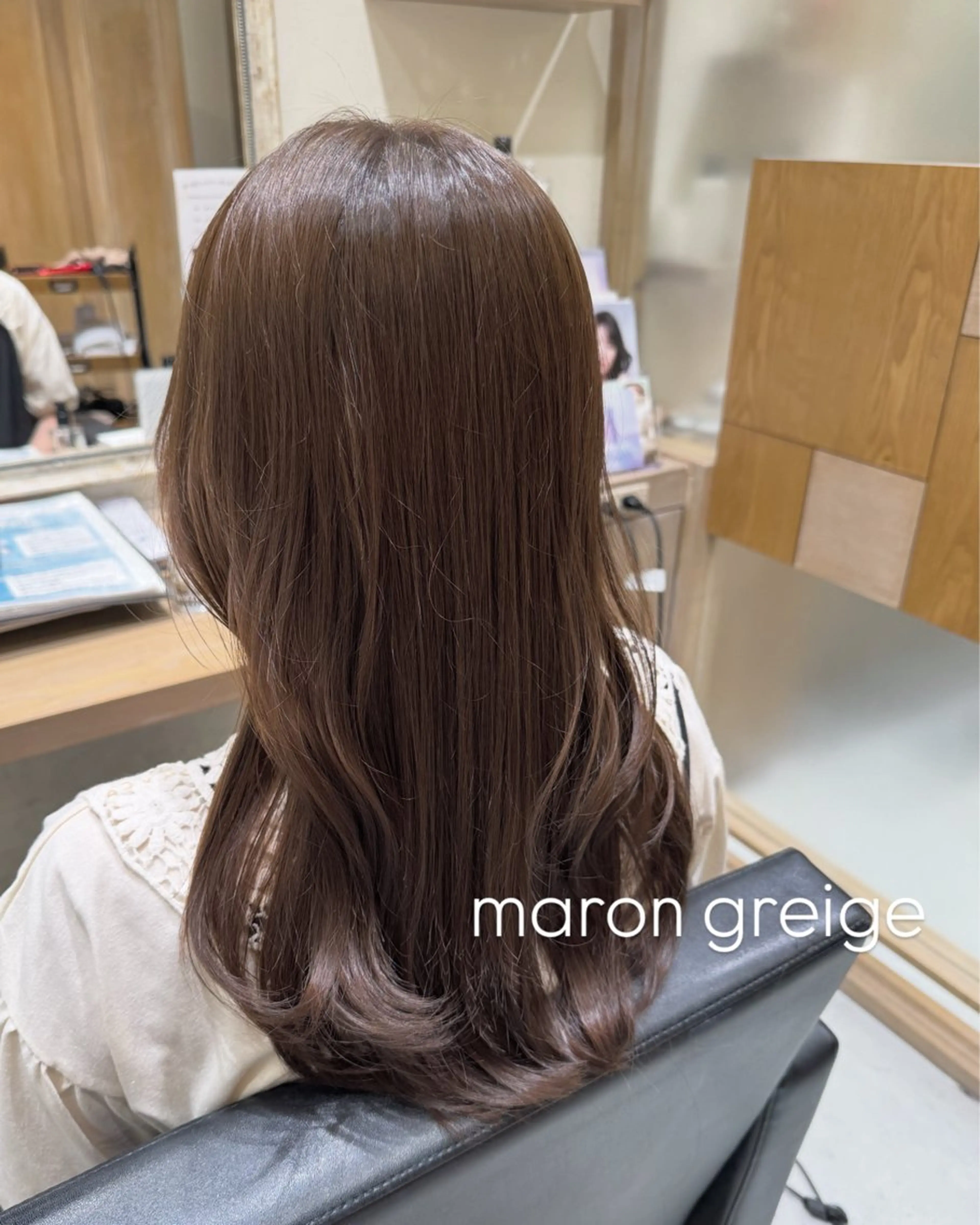 セミロング カラー カット ヘアカラー トリートメント 透明感カラー/髪質改 善/束感まつ毛/にかのヘアスタイル