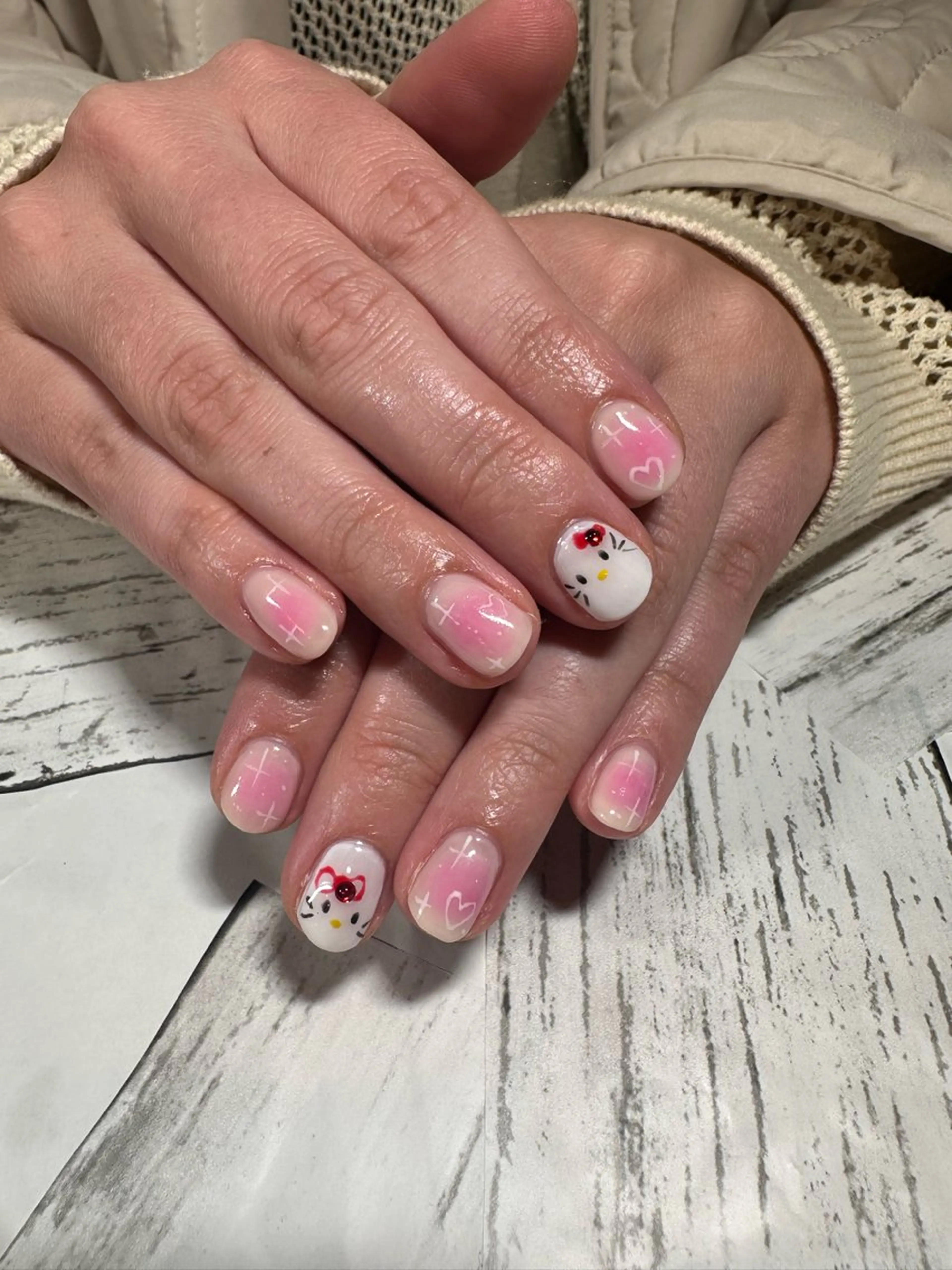 ネイル e.nail所属・🍎吉田 恵里🍎のネイルデザイン