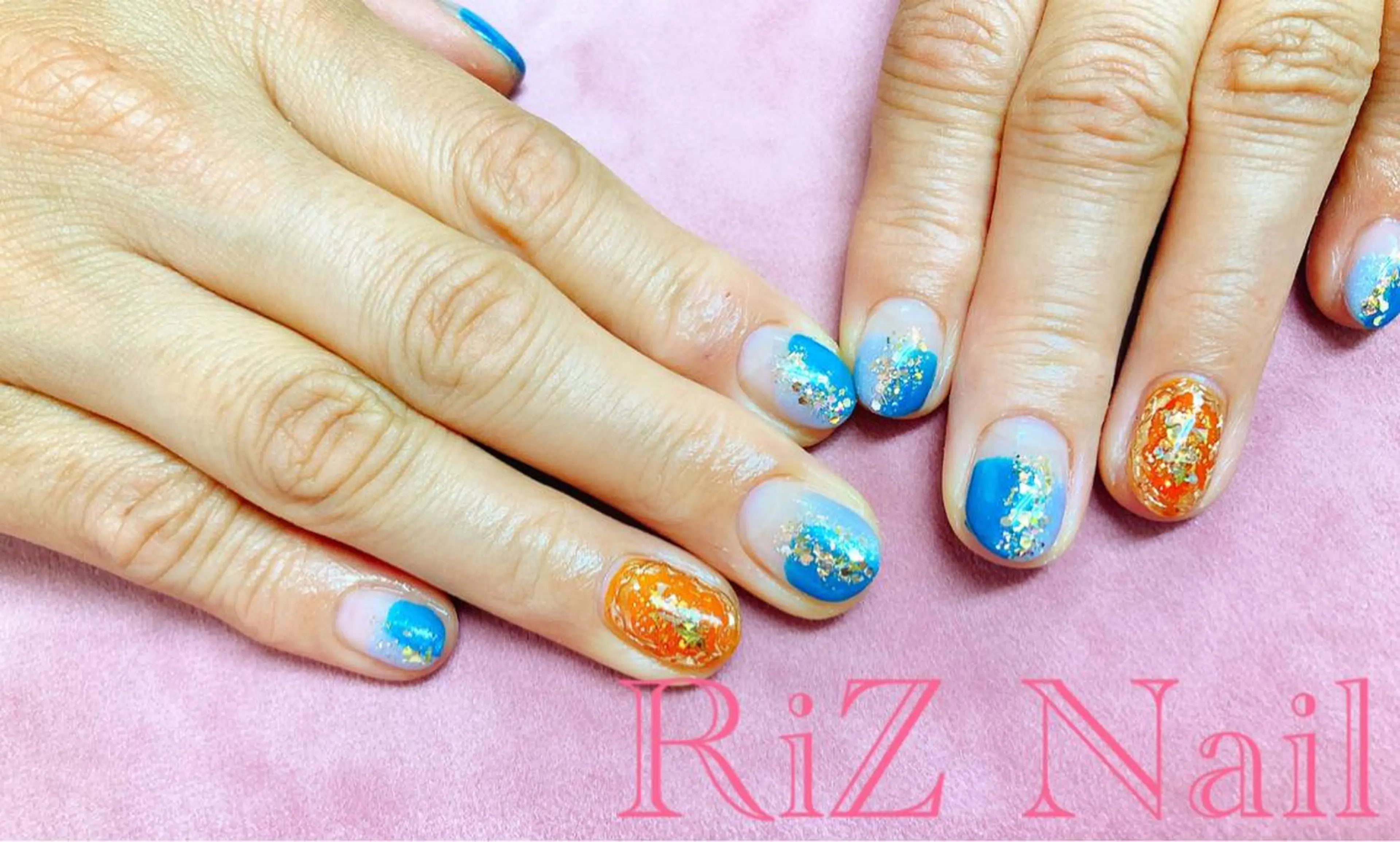 ネイル アートネイル ブルー ミラーネイル ニュアンスネイル RiZ nail salonのネイルデザイン