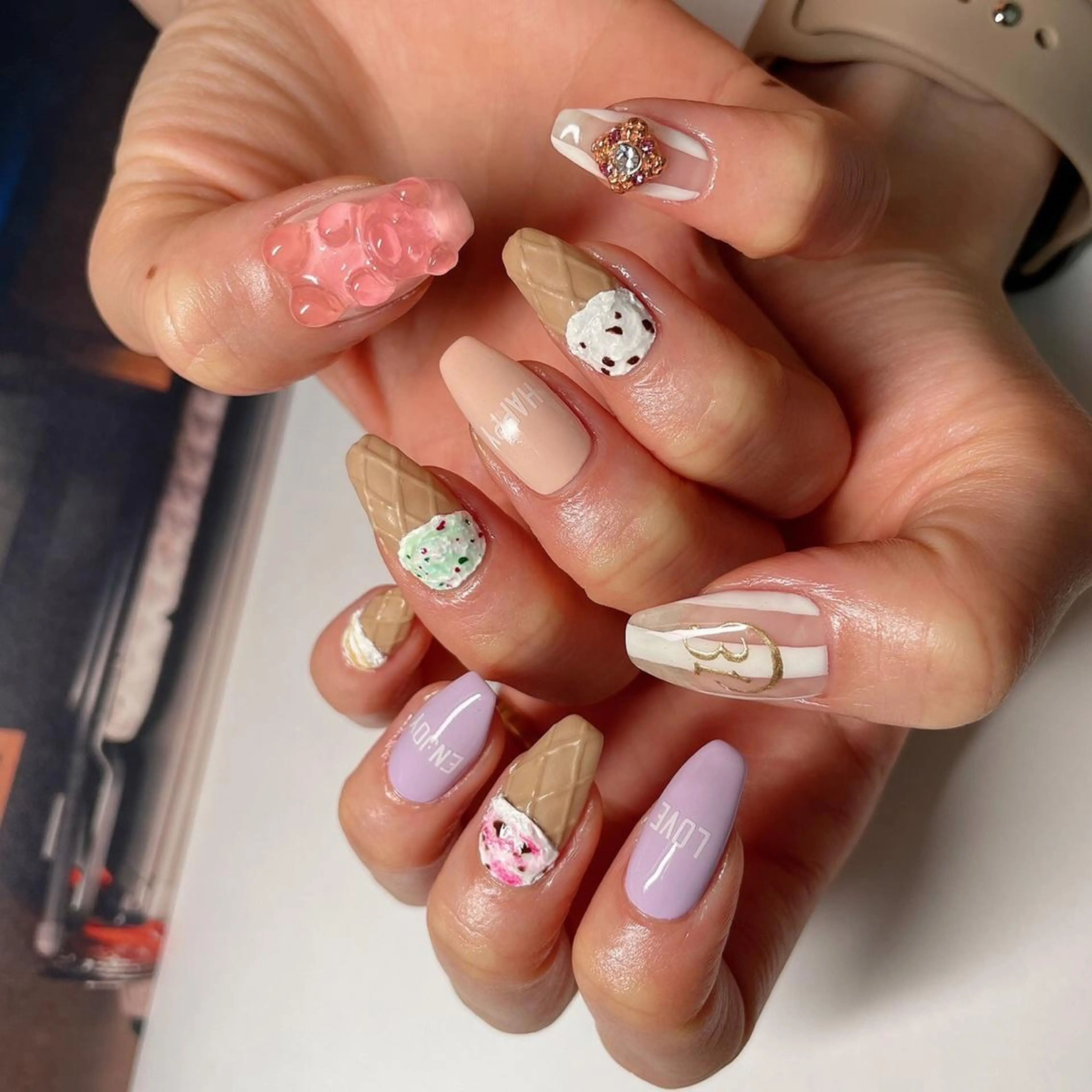 ネイル ニュアンスネイル ハンドネイル lilbondir. chiharuのネイルデザイン