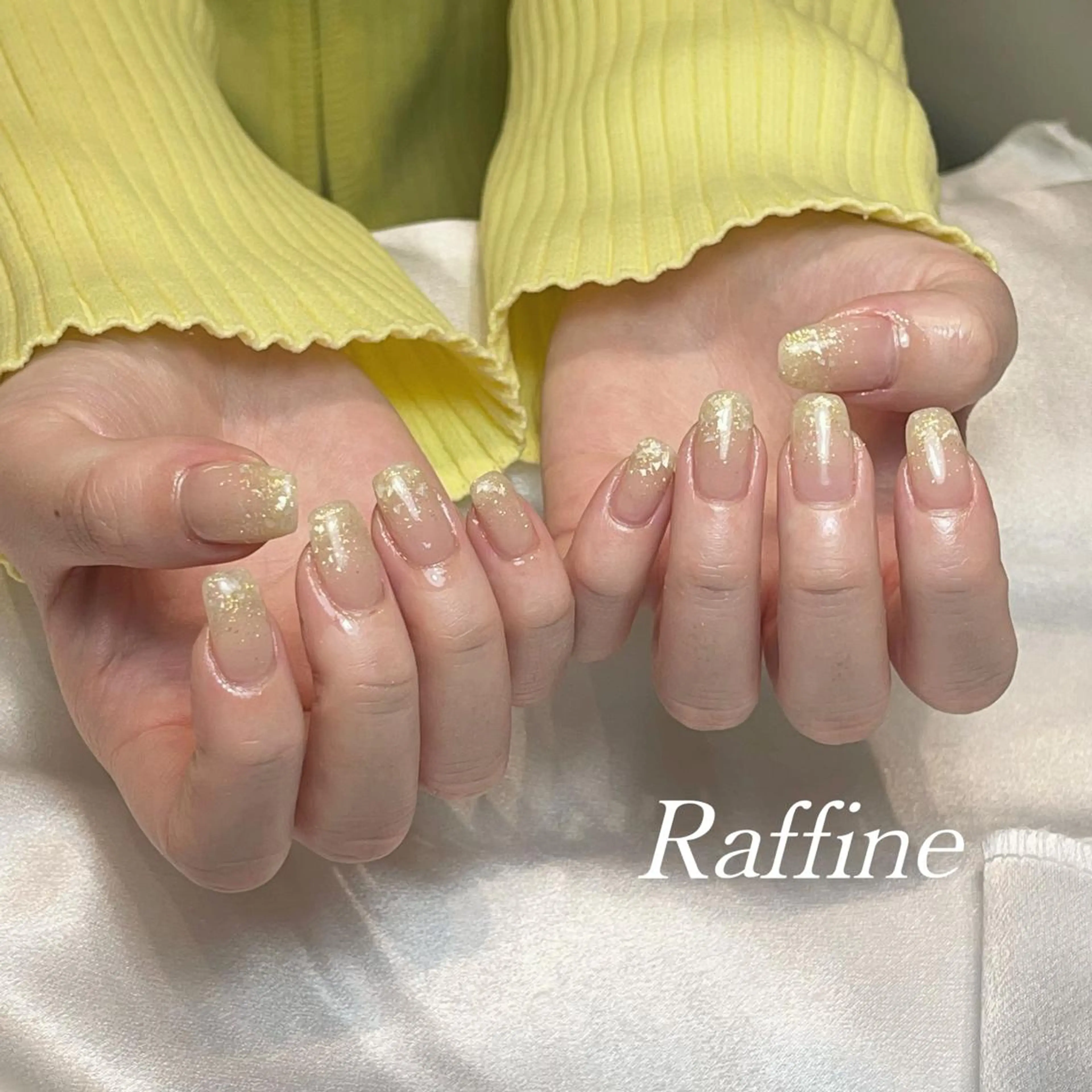 ネイル RAFFINE 月🦋🩵のネイルデザイン