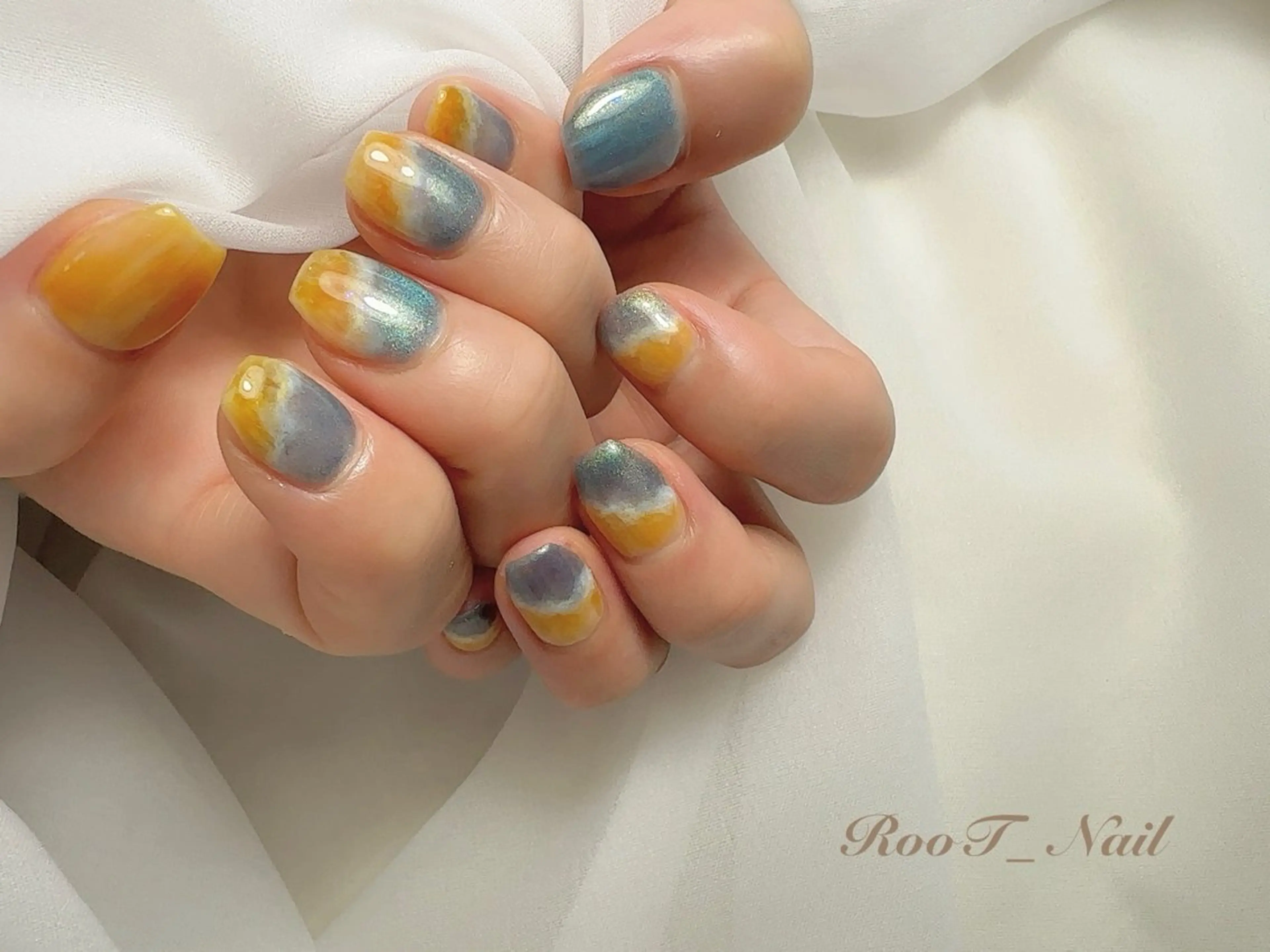 ネイル ニュアンスネイル ハンドネイル RooT Nailのネイルデザイン