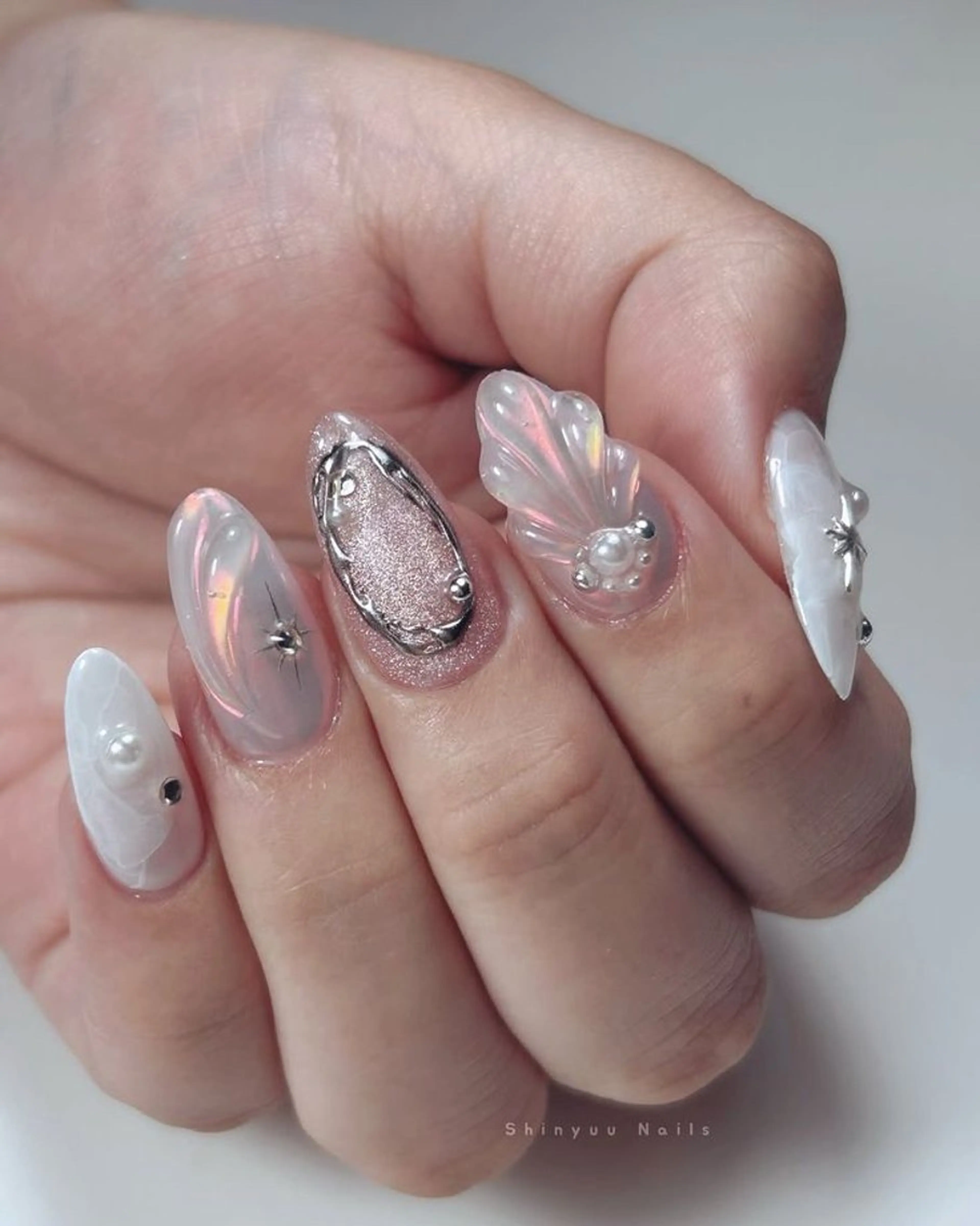 ネイル ハンドネイル Rose Ana.Chuoのネイルデザイン