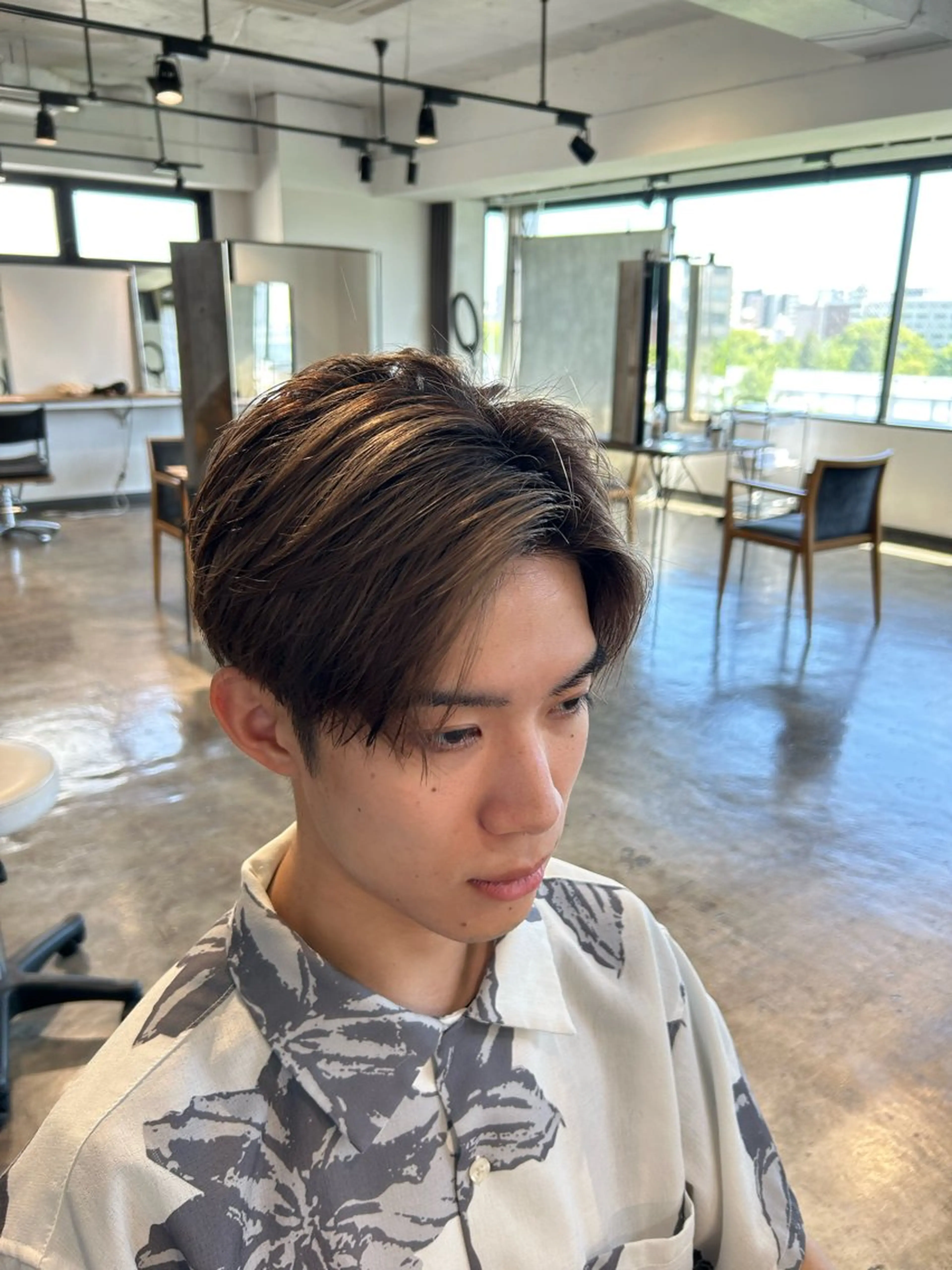 ショート メンズ センターパート ダウンパーマ カルマパーマ メンズ韓国風 マッシュ become men's hair 名駅店所属・名駅/フェザーパーマ 韓国ヘア/森岡のヘアスタイル