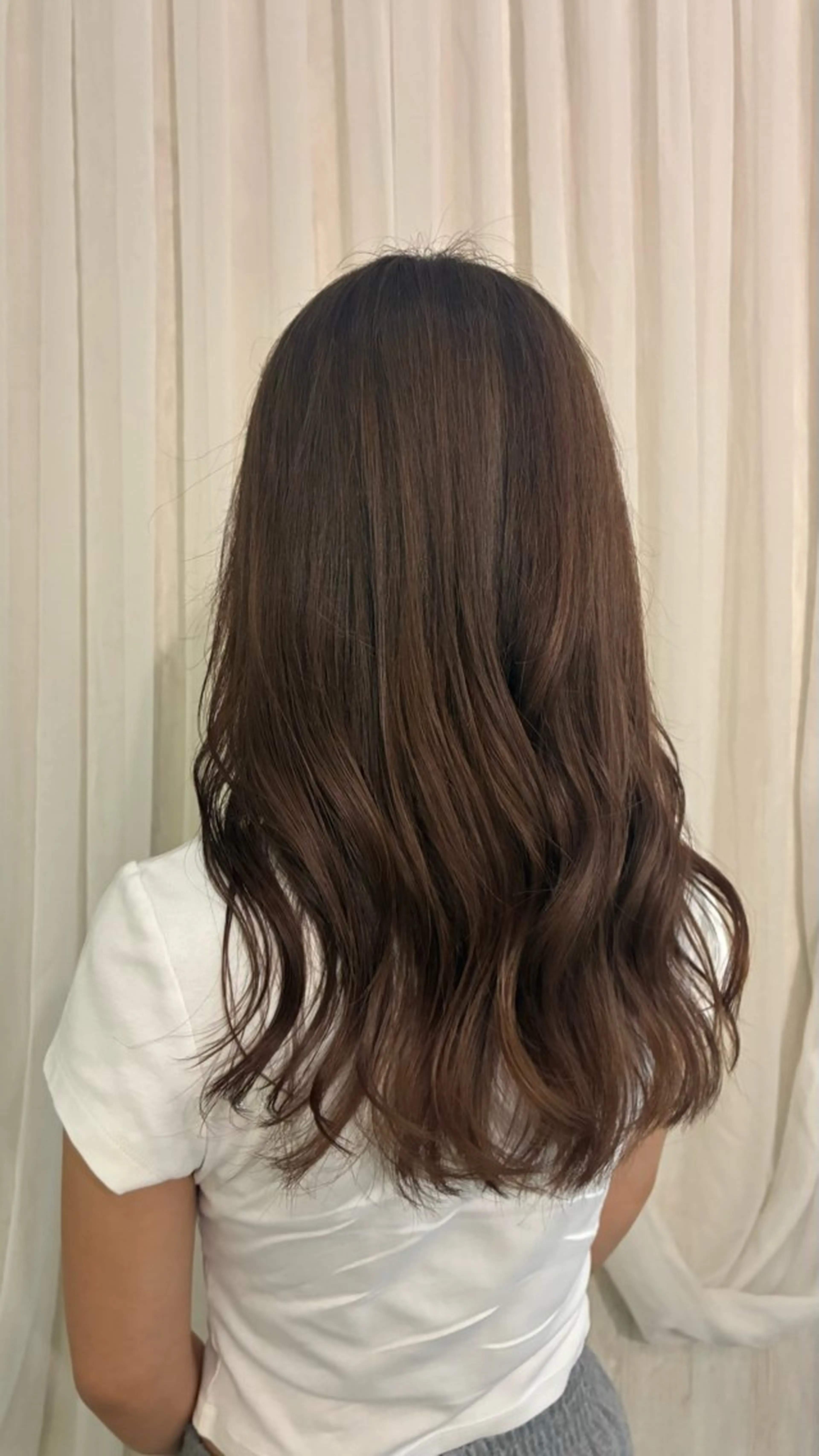 セミロング カラー ヘアアレンジ カット ヘアカラー ヘッドスパ 🌟小出　倫花🌟 艶カラー／カットのヘアスタイル