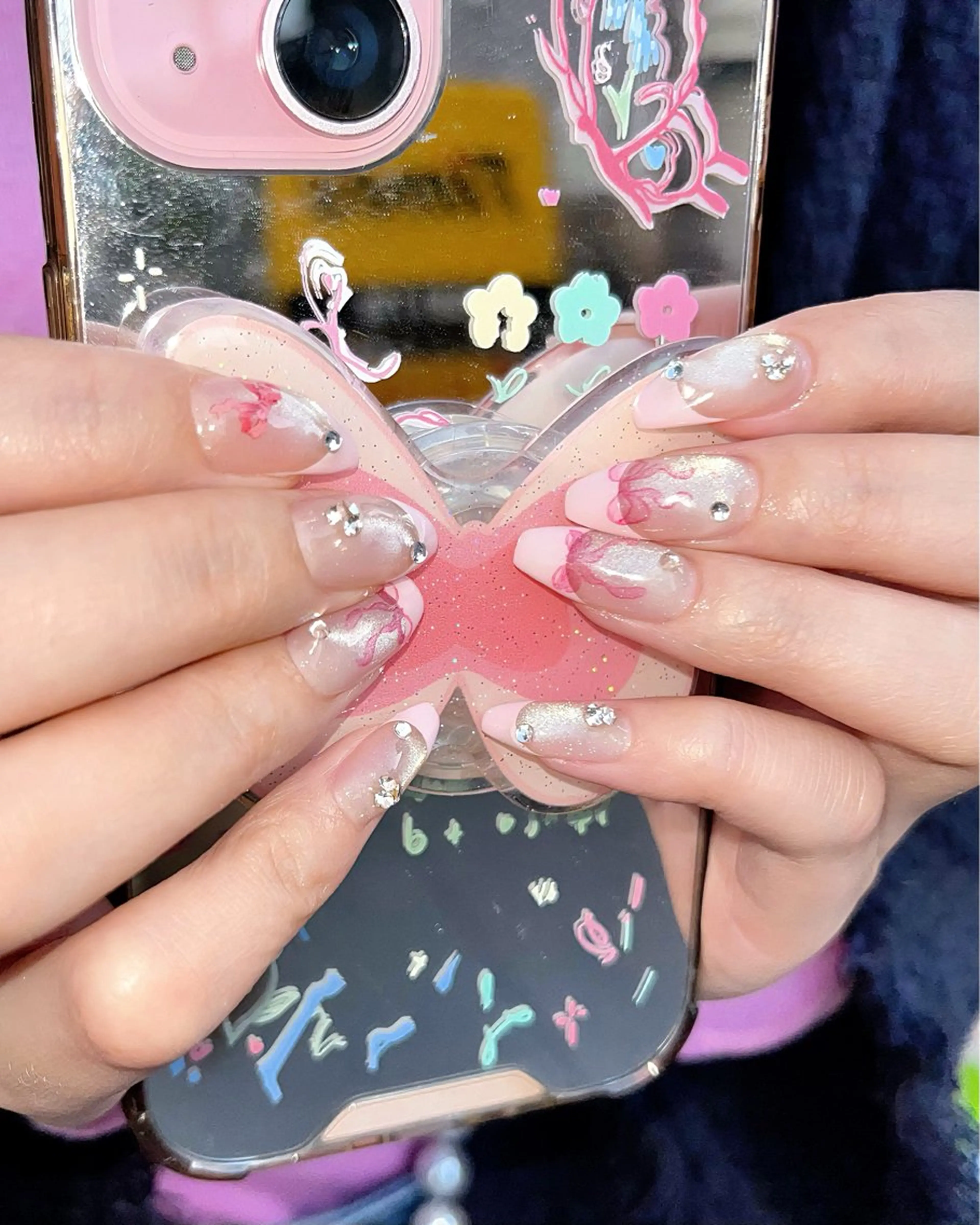 ネイル フレンチネイル ラメ(グリッター) ラメグラデーション マグネットネイル リボン ハンドネイル 🫧OPELIA NAIL渋谷🫧のネイルデザイン