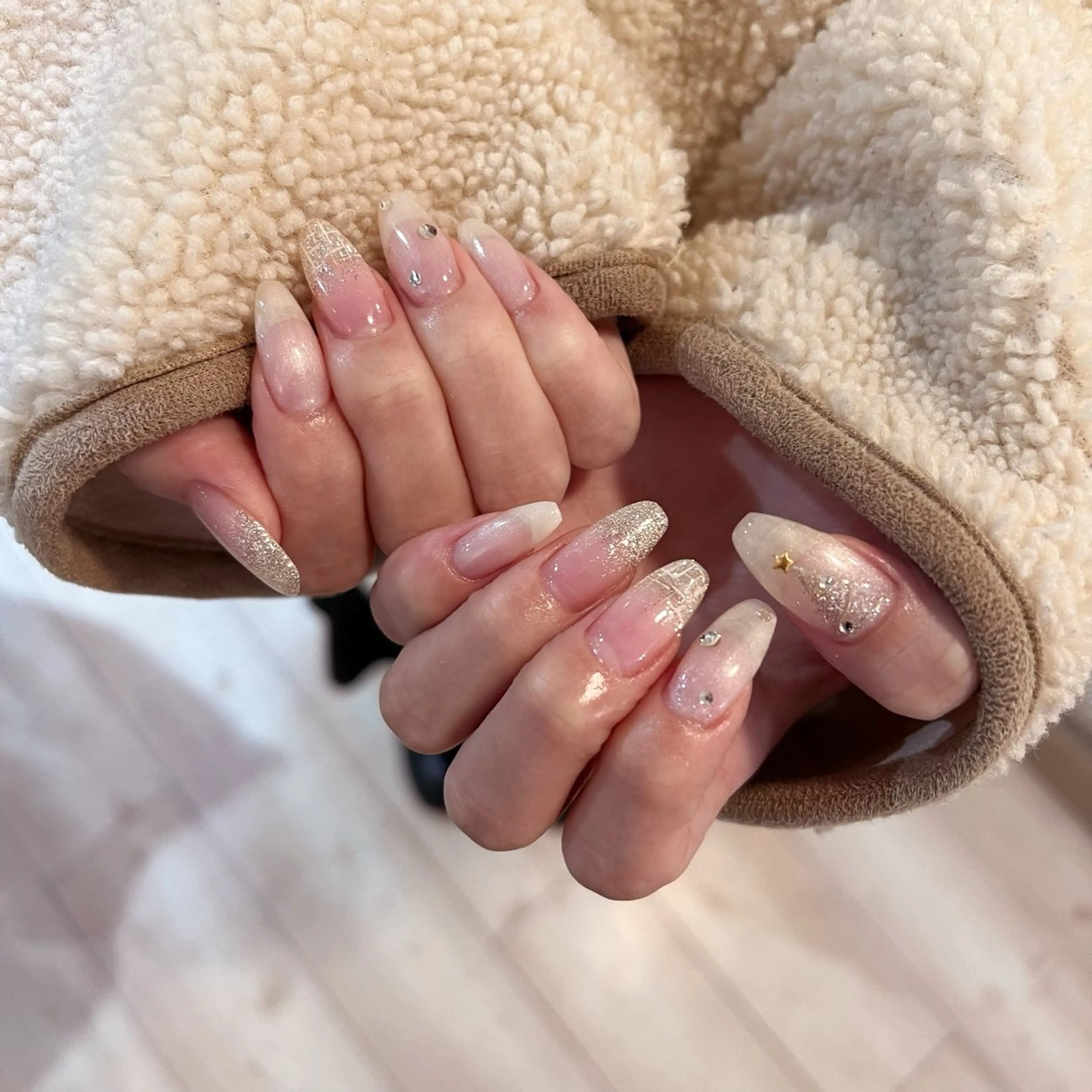 ネイル アートネイル ラメ(グリッター) ラメグラデーション ワンカラーネイル ハンドネイル 鈴木 優希のネイルデザイン