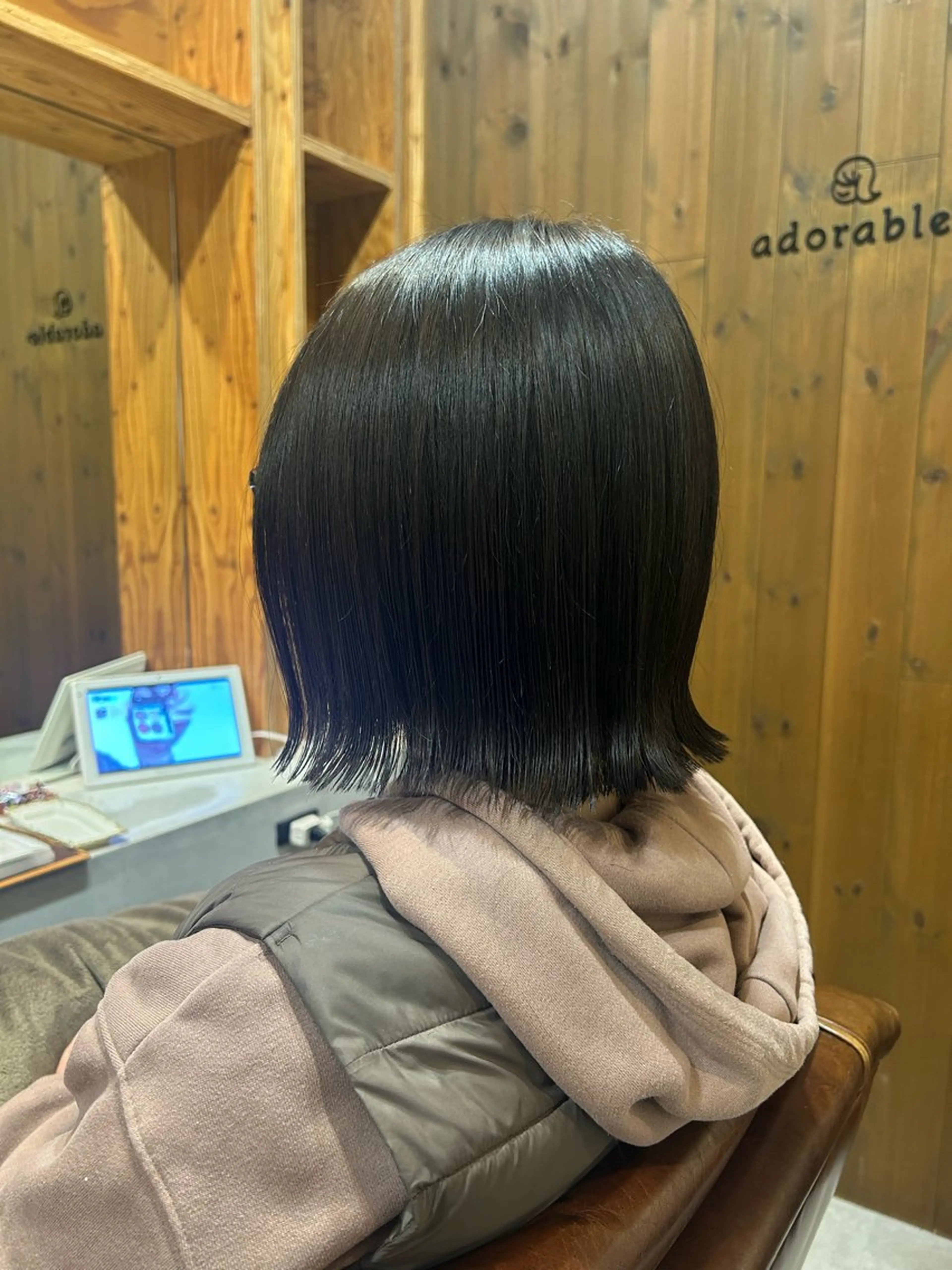 ミディアム ボブ adorable 樋口円のヘアスタイル