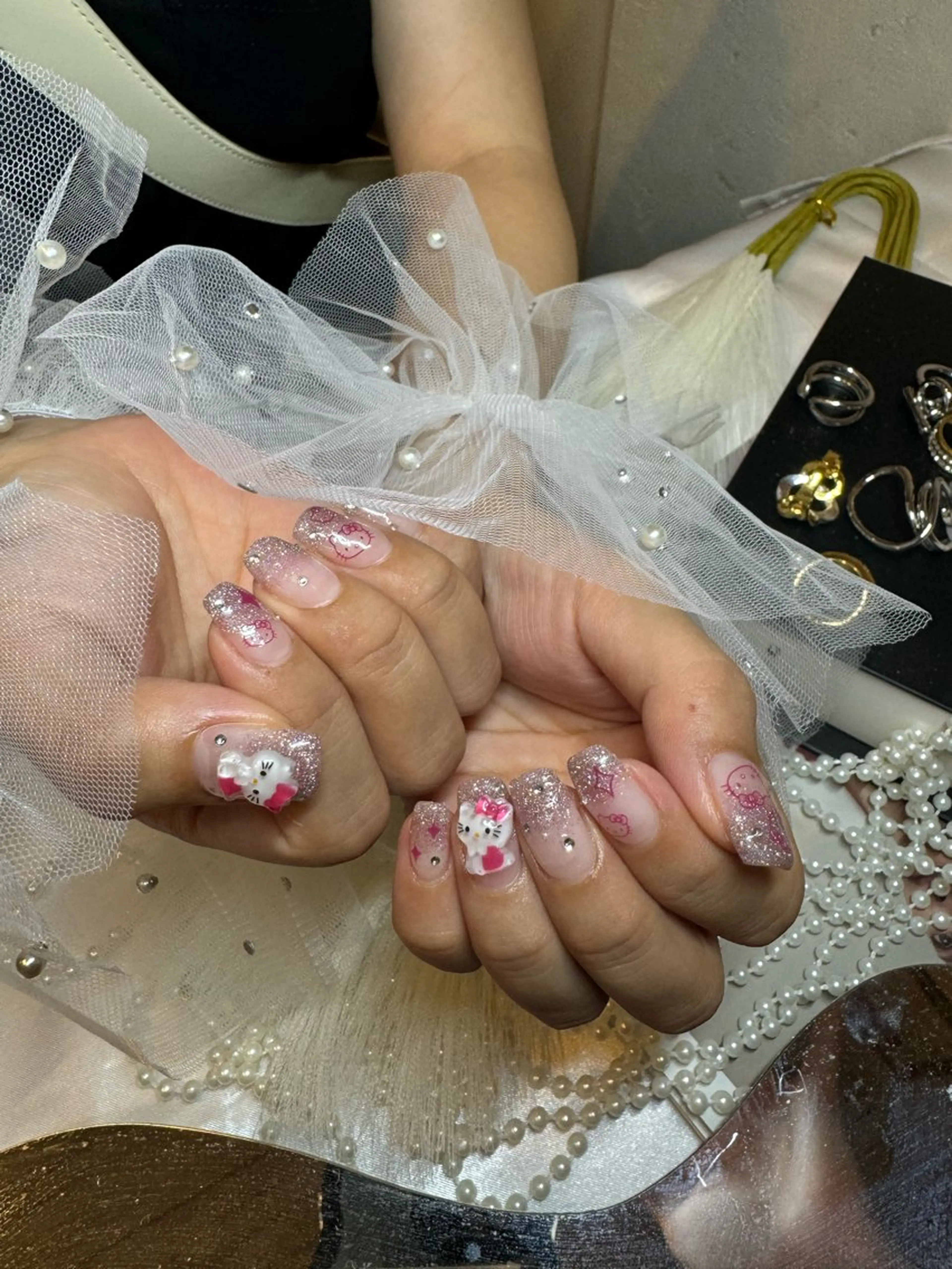 ネイル ハンドネイル 濱岡 咲のネイルデザイン