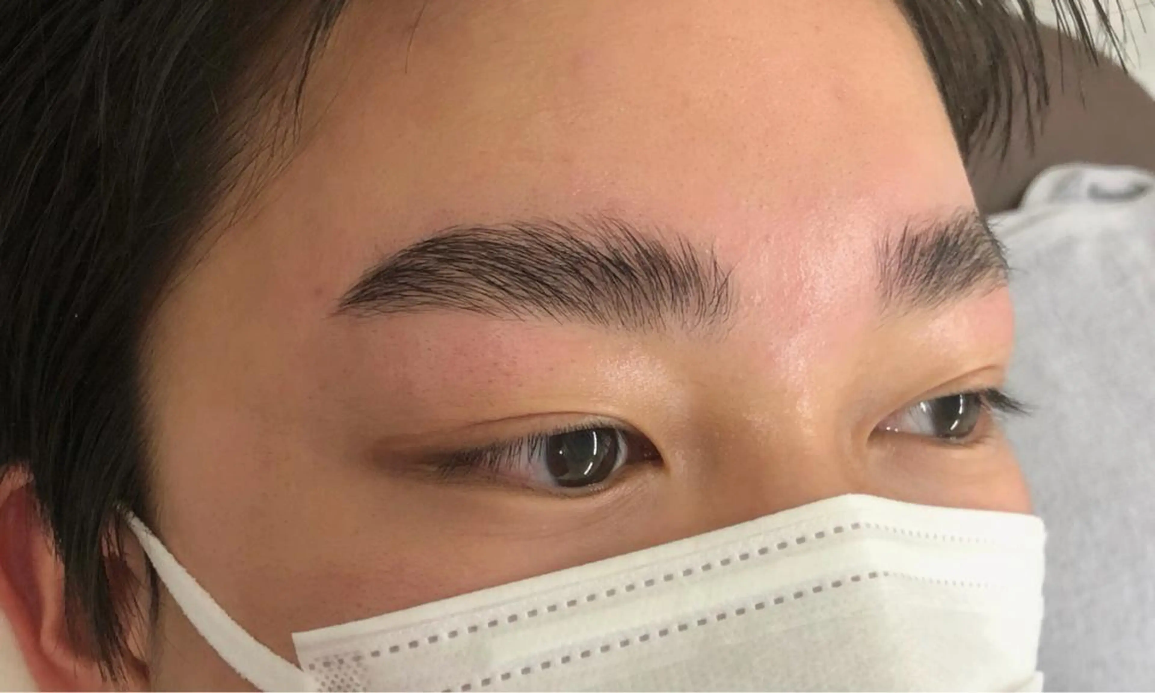 アイブロウ ハリウッドブロウリフト メンズアイブロウ 眉毛ワックス脱毛 salon NABEE所属・★眉毛専門店★ サロンナビーの眉毛・アイブロウイメージ