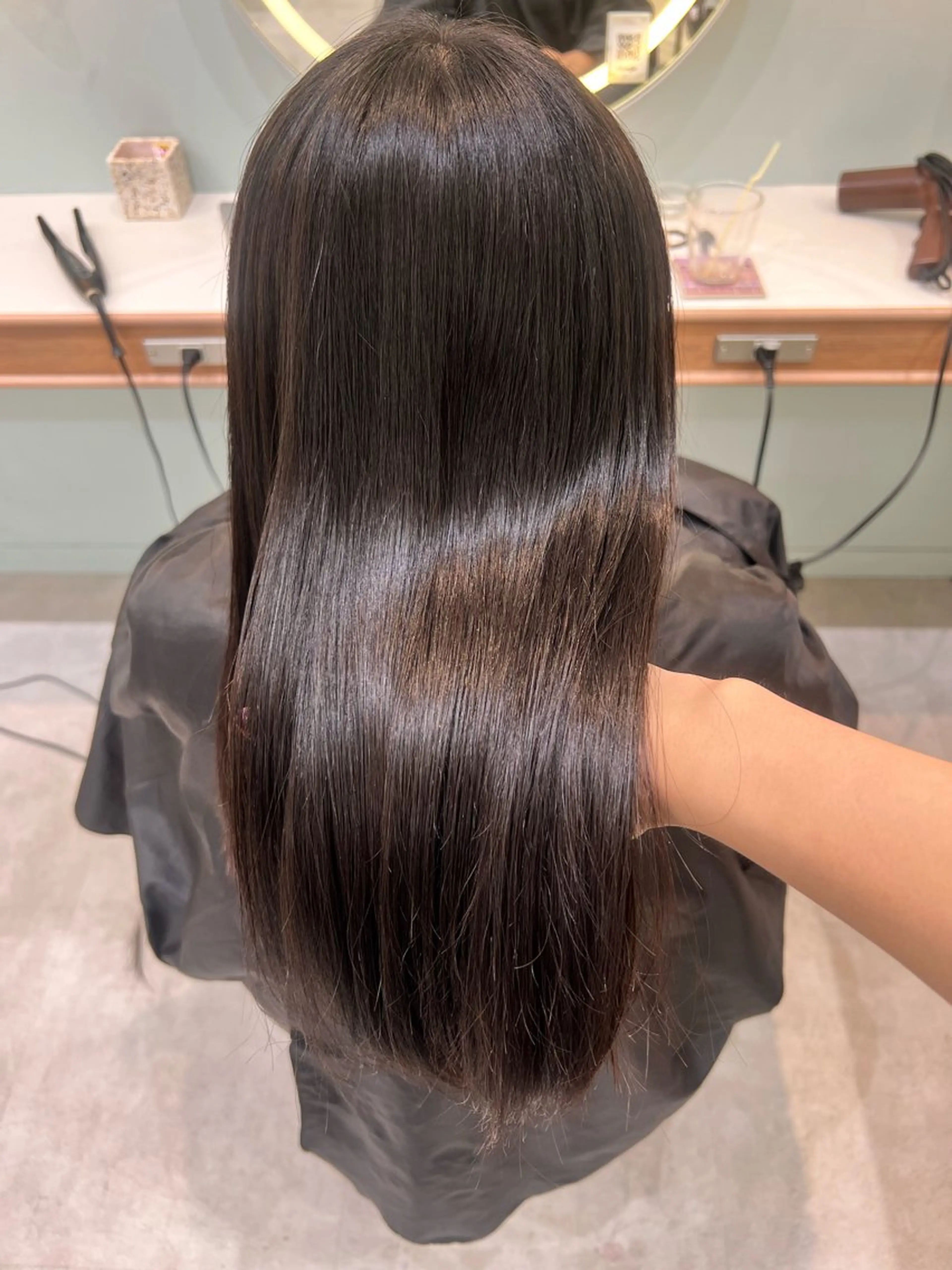 ロング ヘアカラー トリートメント ブリーチカラー 〻髪質改善〻アレンジのヘアスタイル
