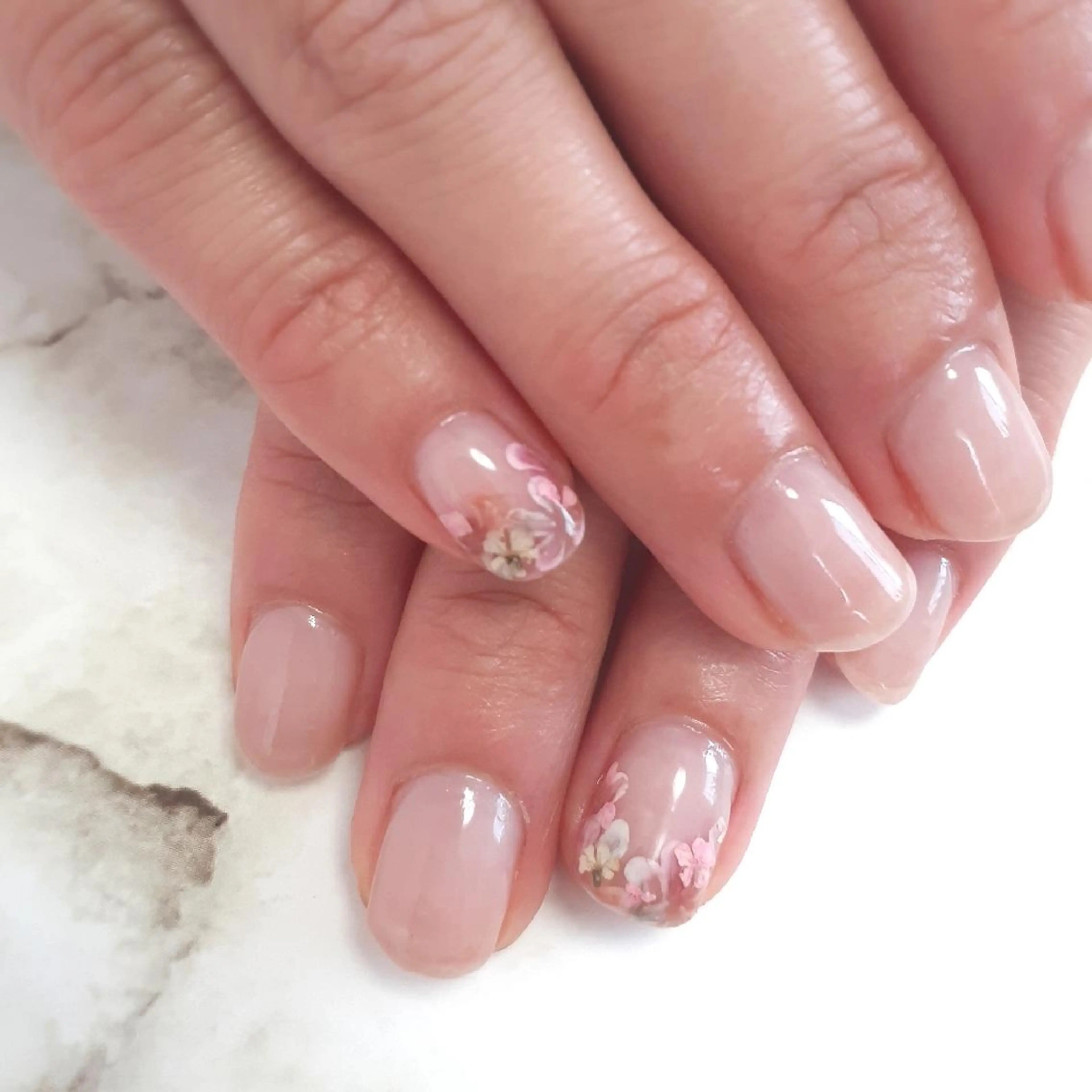 ネイル オフィスネイル ハンドネイル 池元 真由美のネイルデザイン