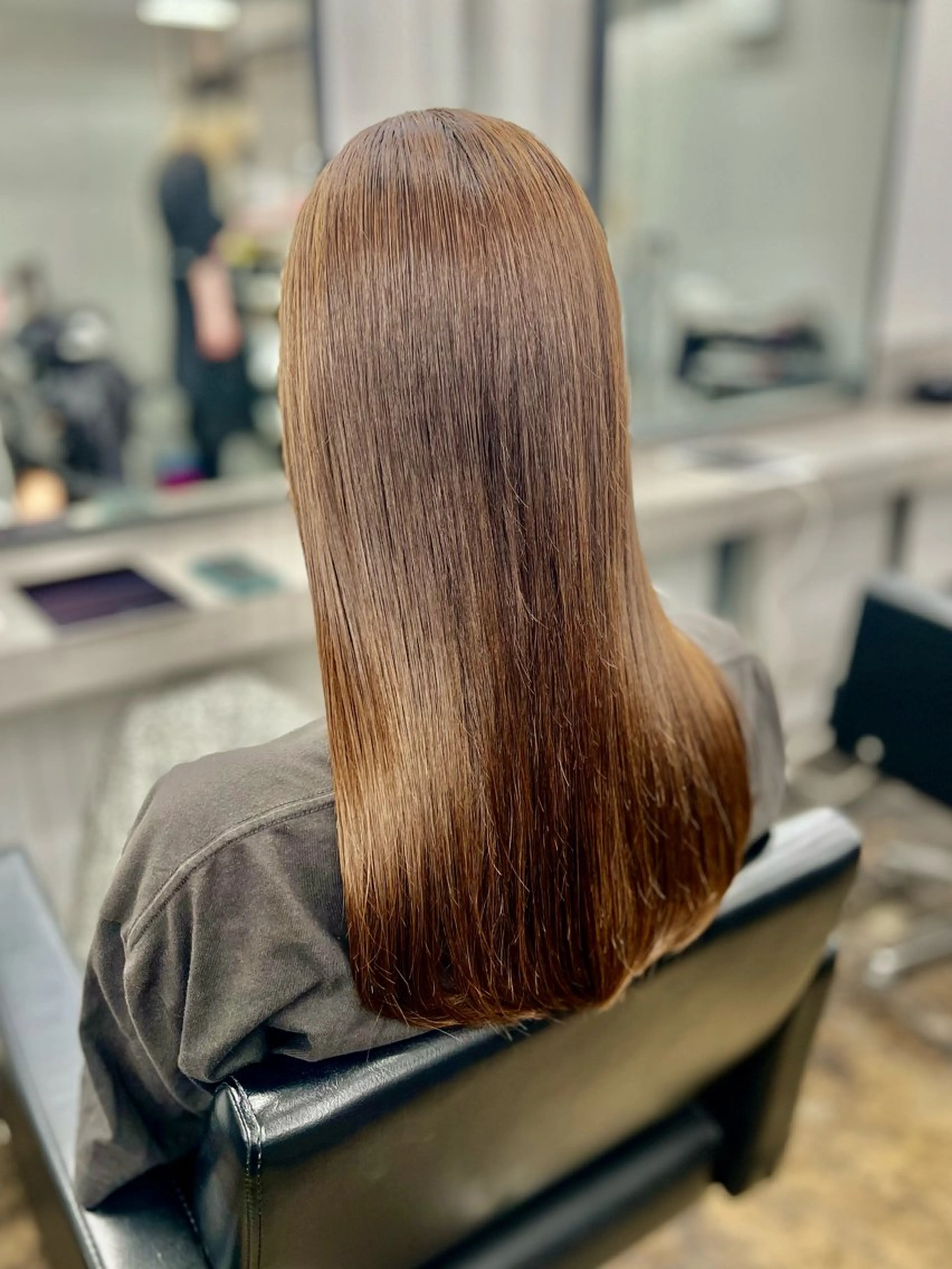 【11月限定🌕】カット+艶カラー+髪質改善ULTOWA🌟の写真