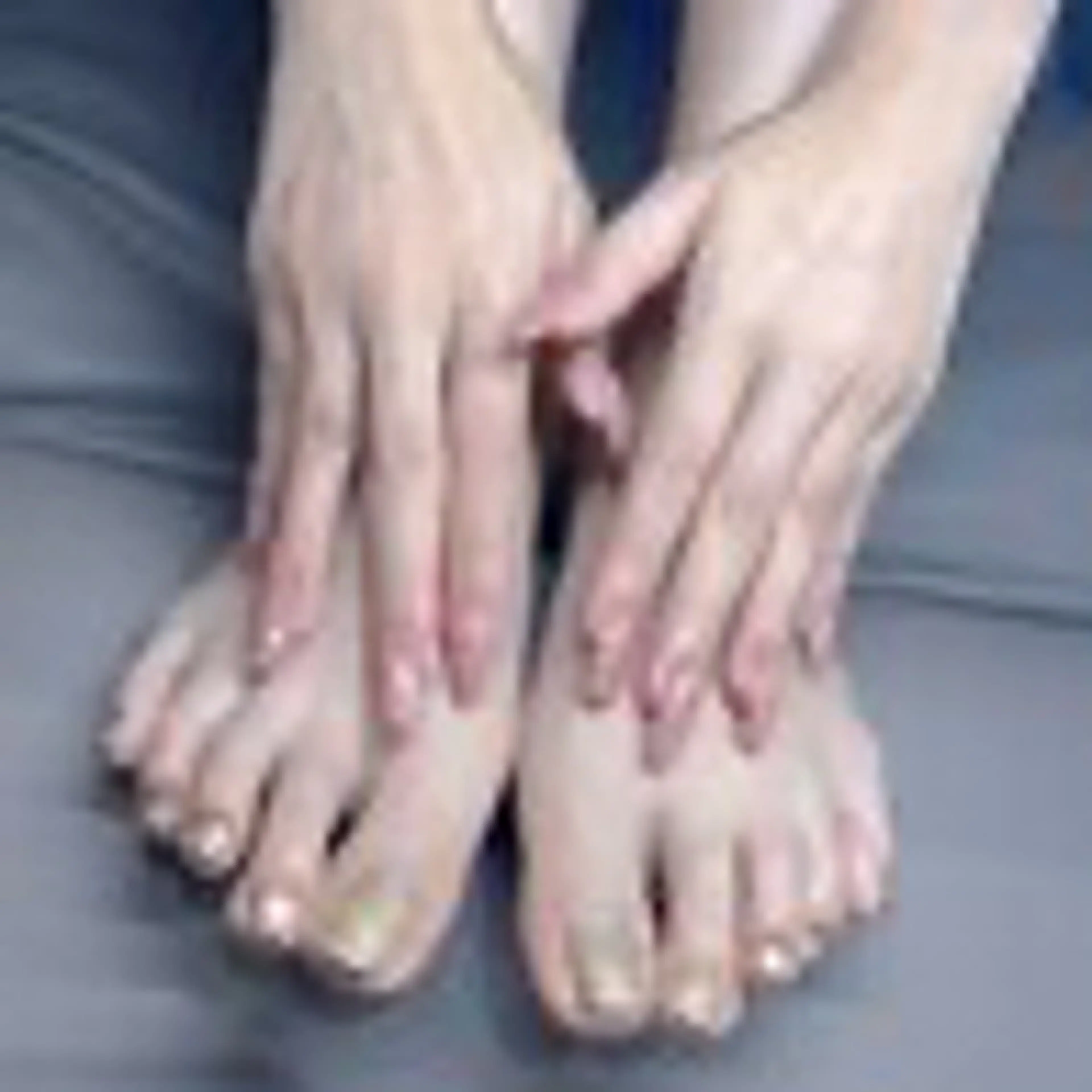ネイル ハンドネイル S nail salon所属・Vi Viネイル サロンのマツエク・マツパデザイン