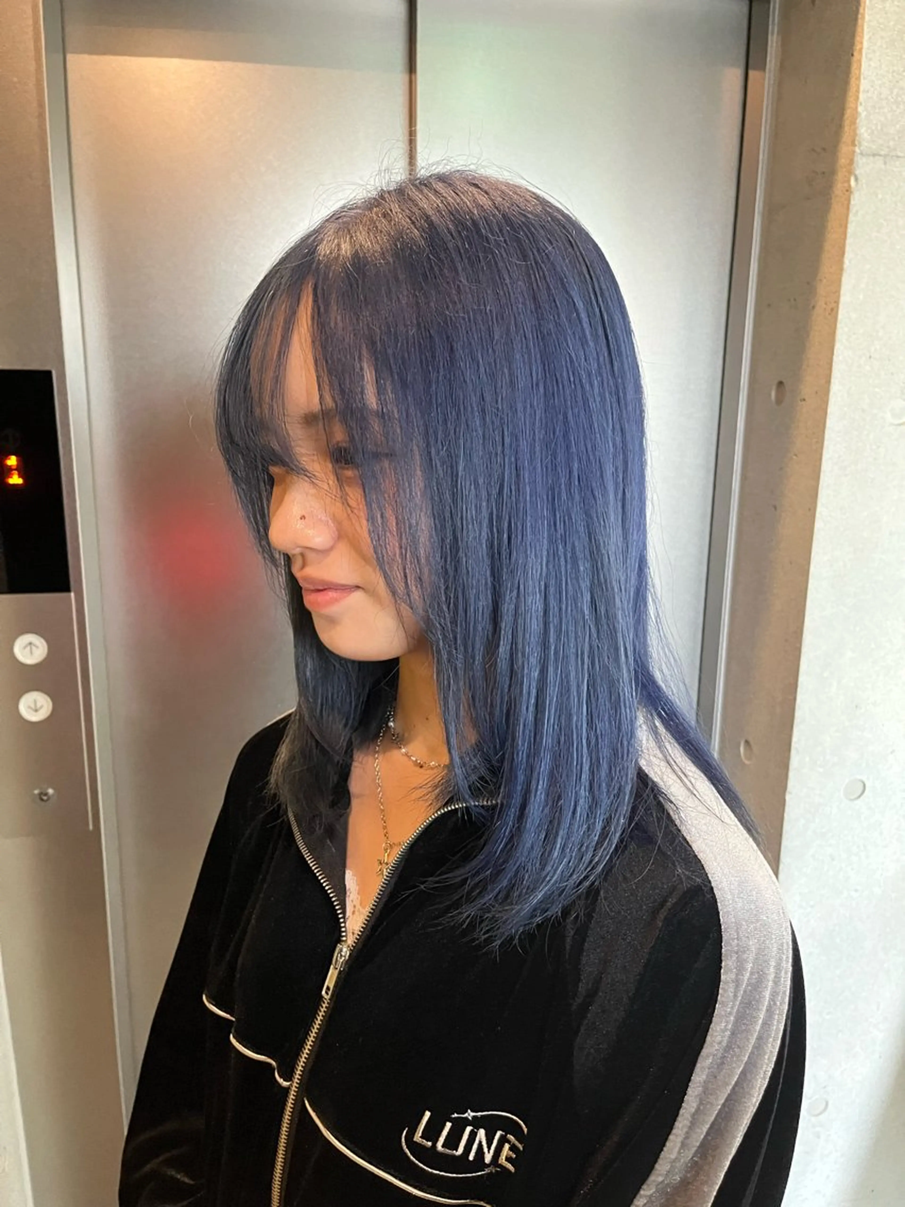 ミディアム カラー ヘアアレンジ カット ヘアカラー トリートメント 透明感カラー・ボブ リクト📸のヘアスタイル