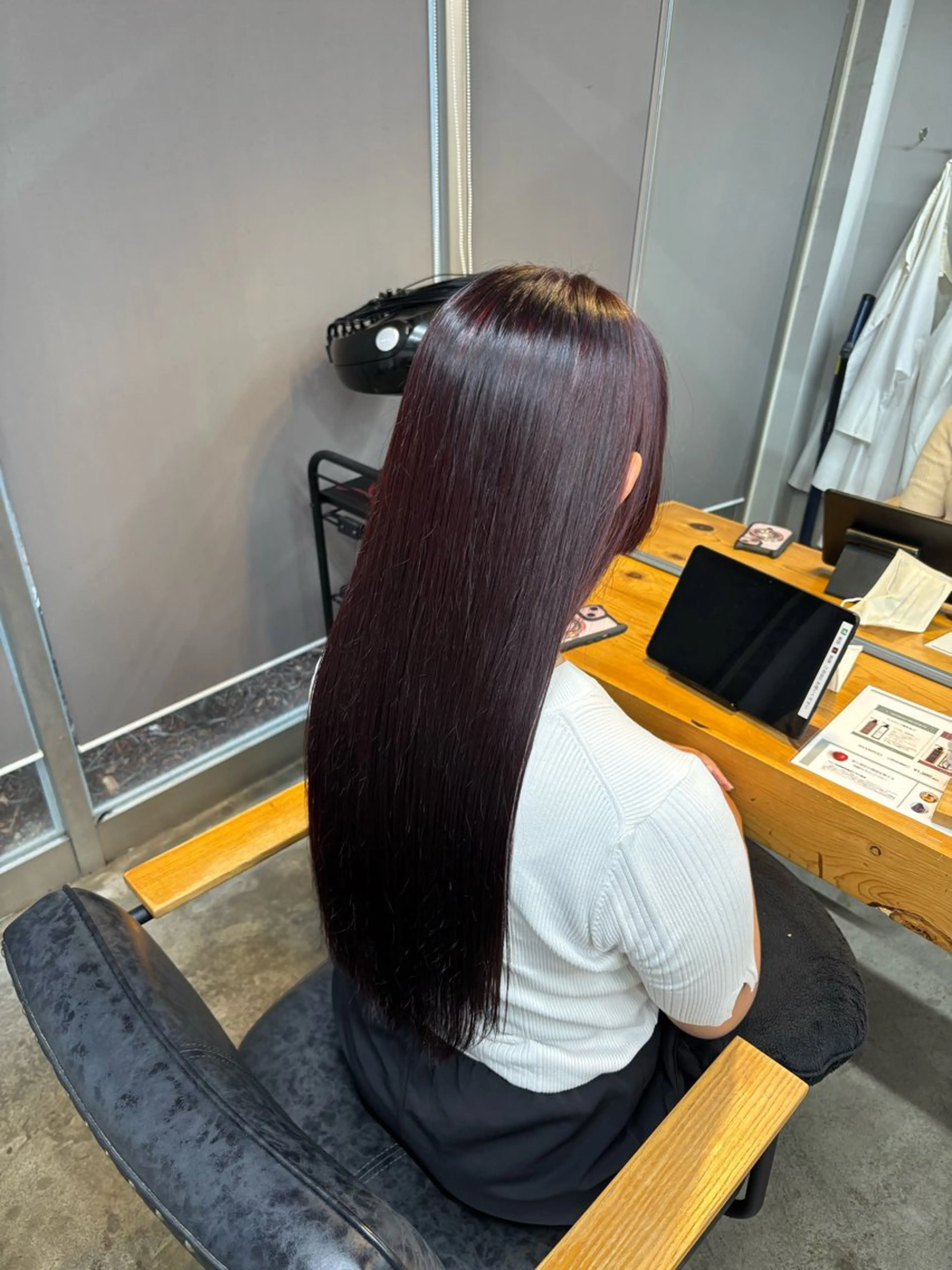 カラー ヘアカラー ROCCOeast AKARIのヘアスタイル