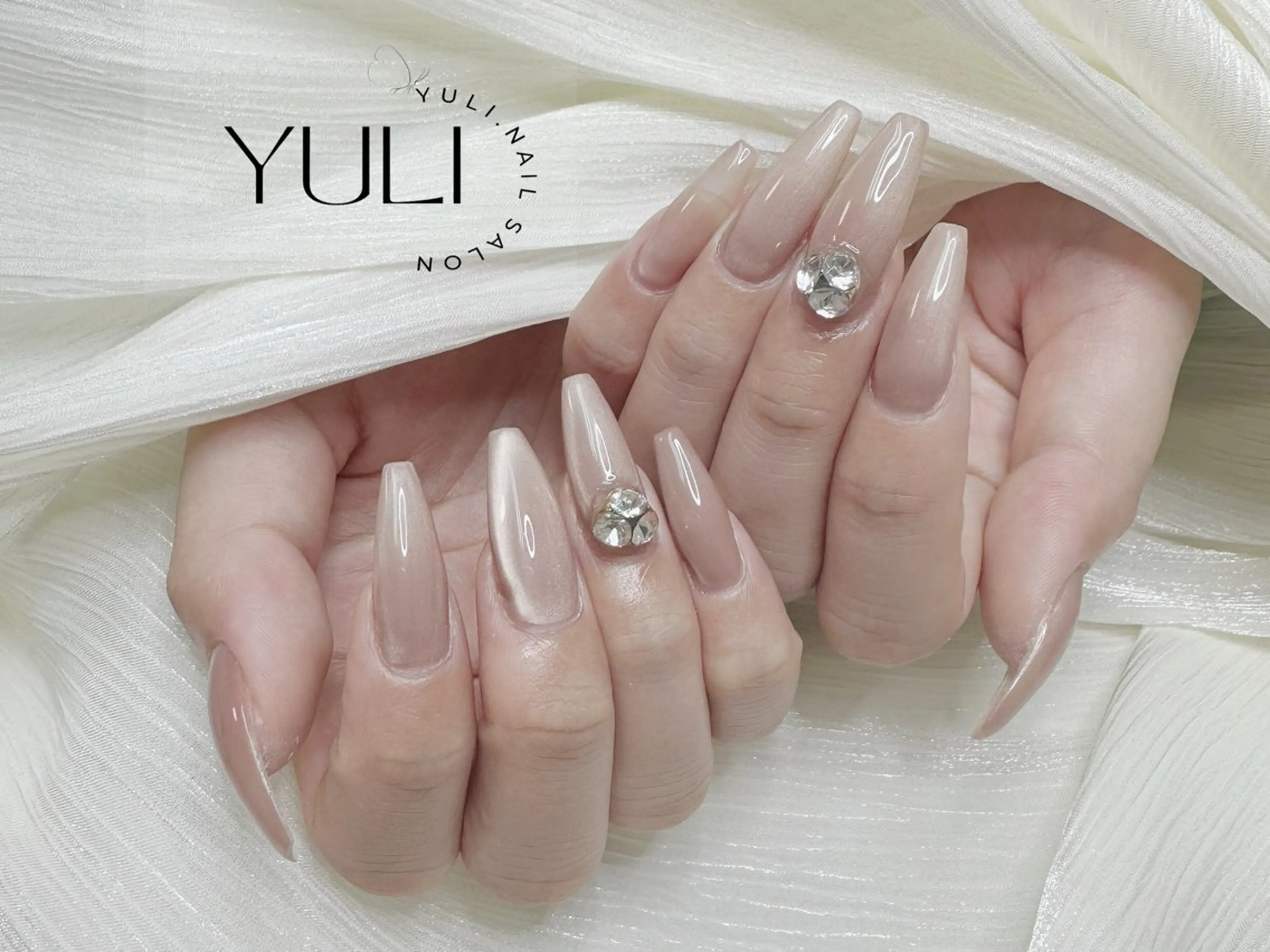 ネイル ハンドネイル 🎀YULI_ Nail 🎀新宿店のネイルデザイン