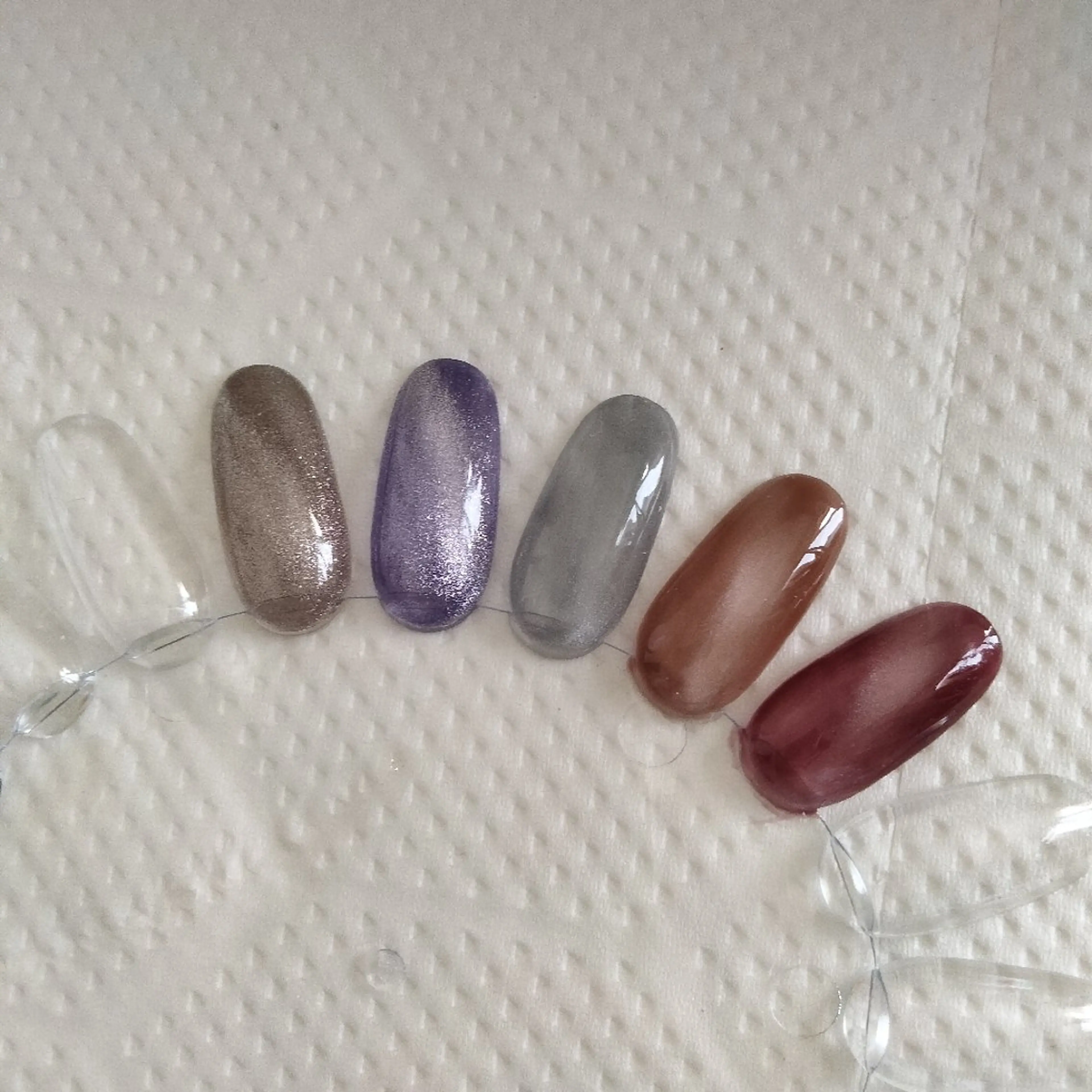 ネイル マグネットネイル ハンドネイル I'S nail 佐野のネイルデザイン