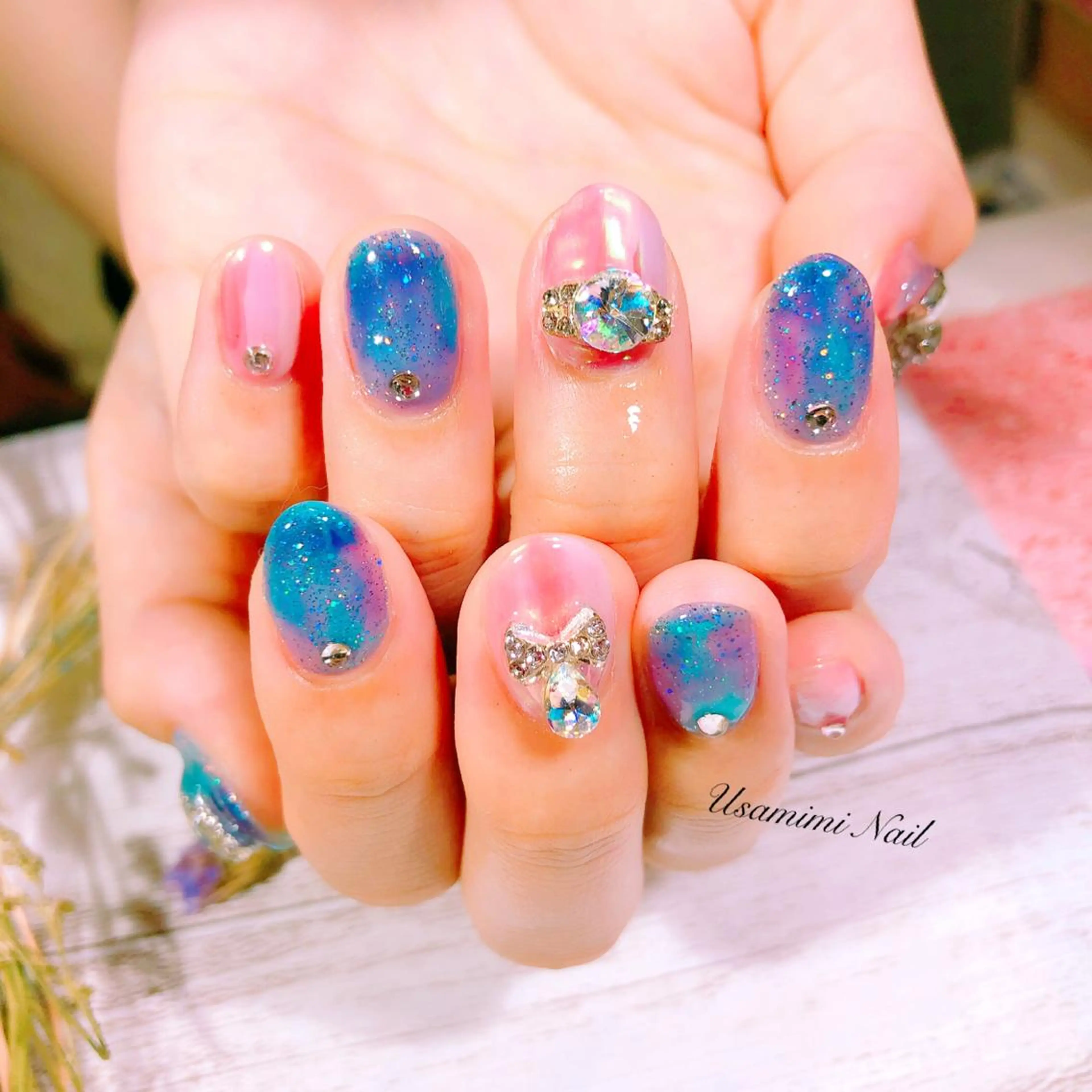 ネイル 💕🐰うさみみ🐰 💕猫と触れ合い✨のネイルデザイン