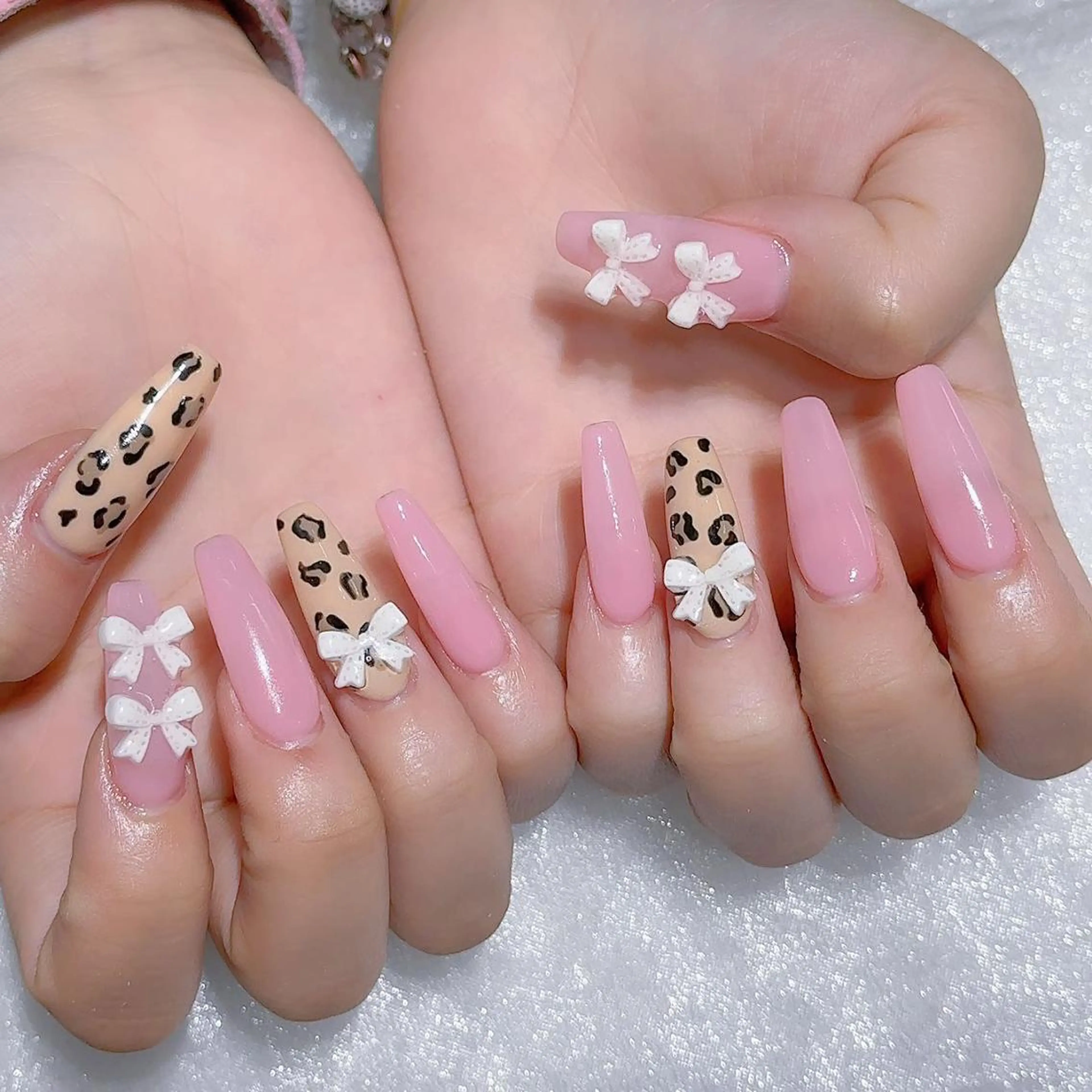 ネイル ハンドネイル Queens momoのネイルデザイン