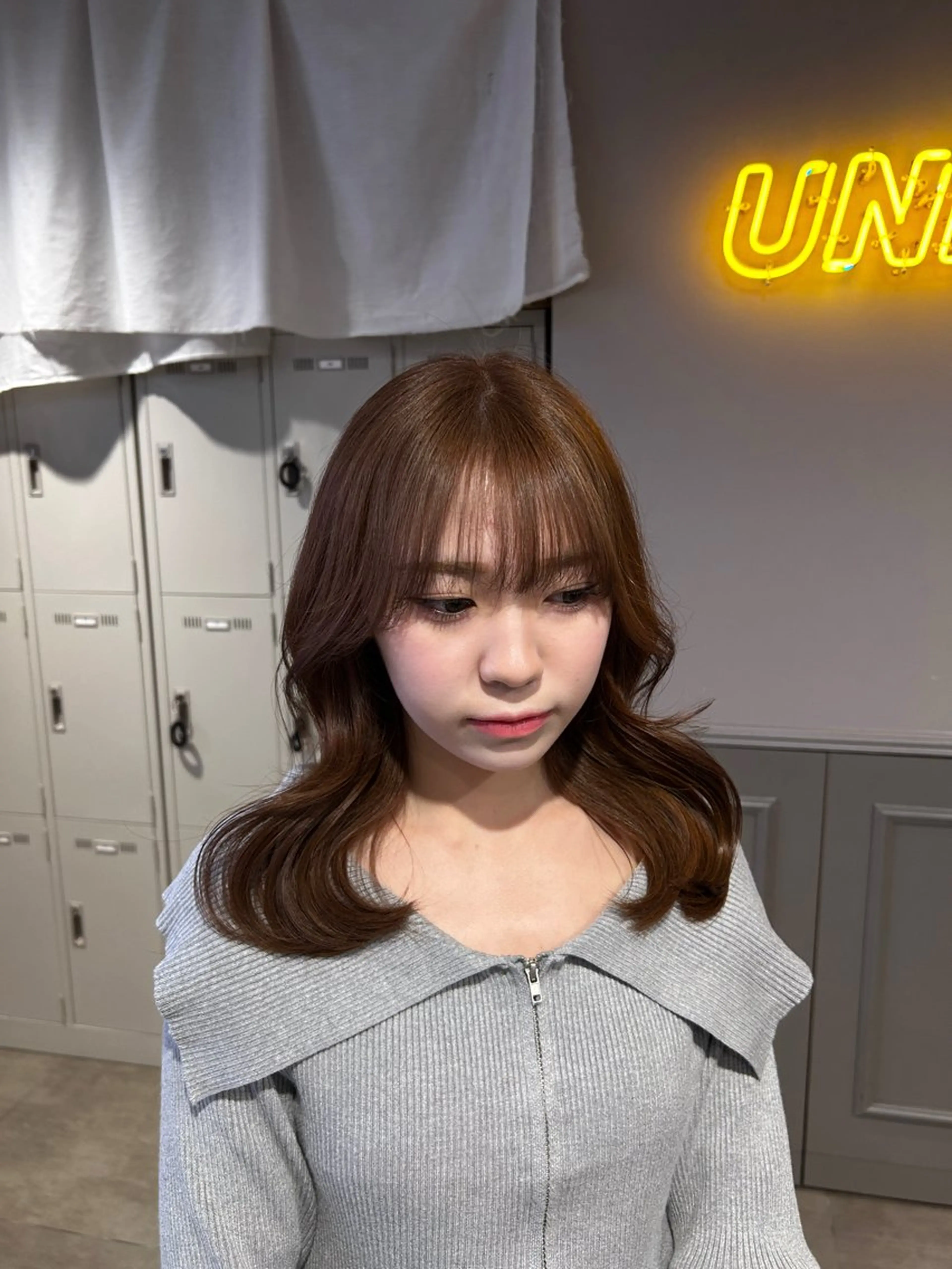 ロング カラー カット ヘアカラー ヘッドスパ ヘアセット 🤍レイヤーカット/ ベージュヘア🤍のヘアスタイル