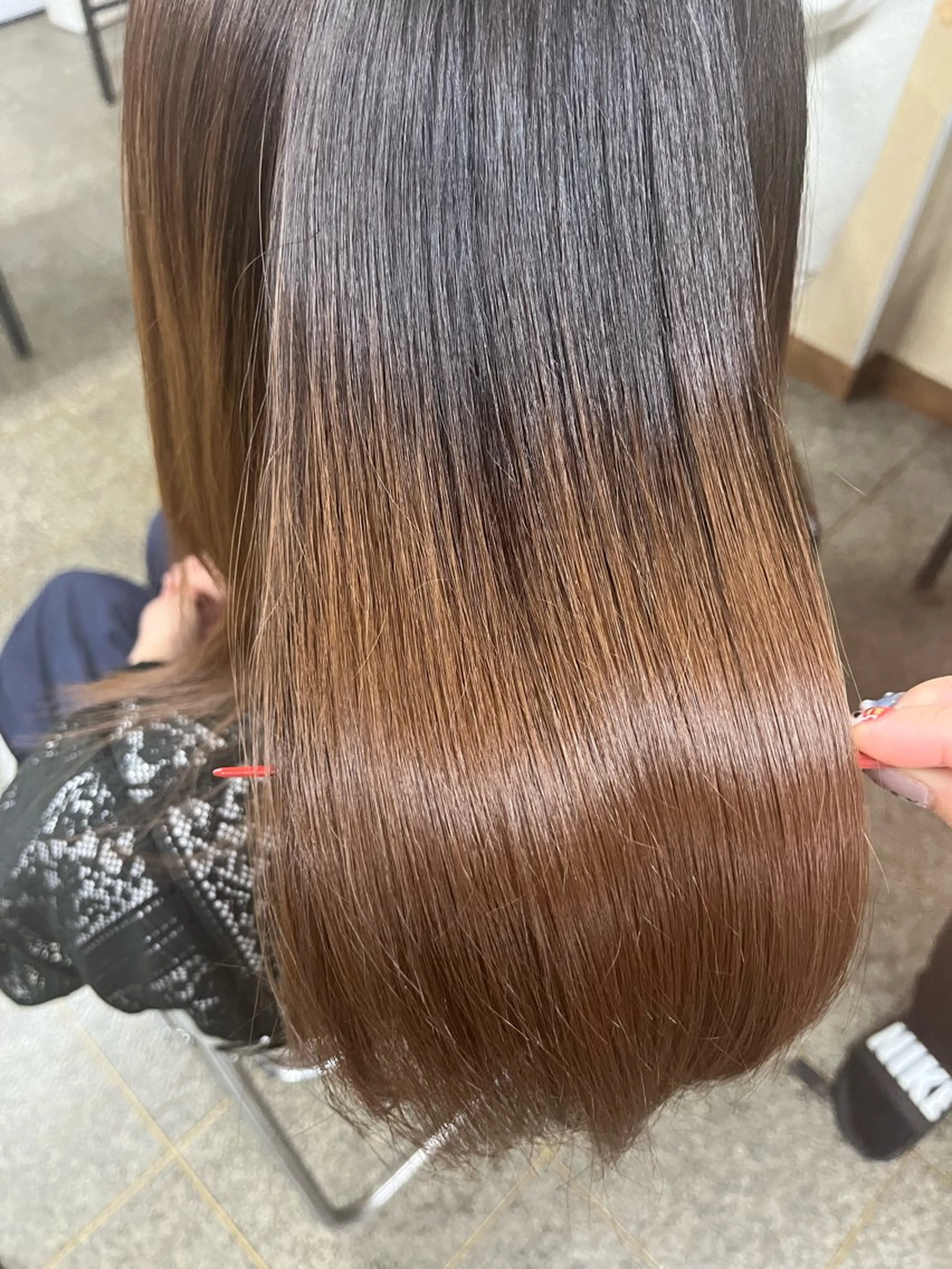 ミディアム トリートメント カラー/ブリーチ 岸谷真幸のヘアスタイル