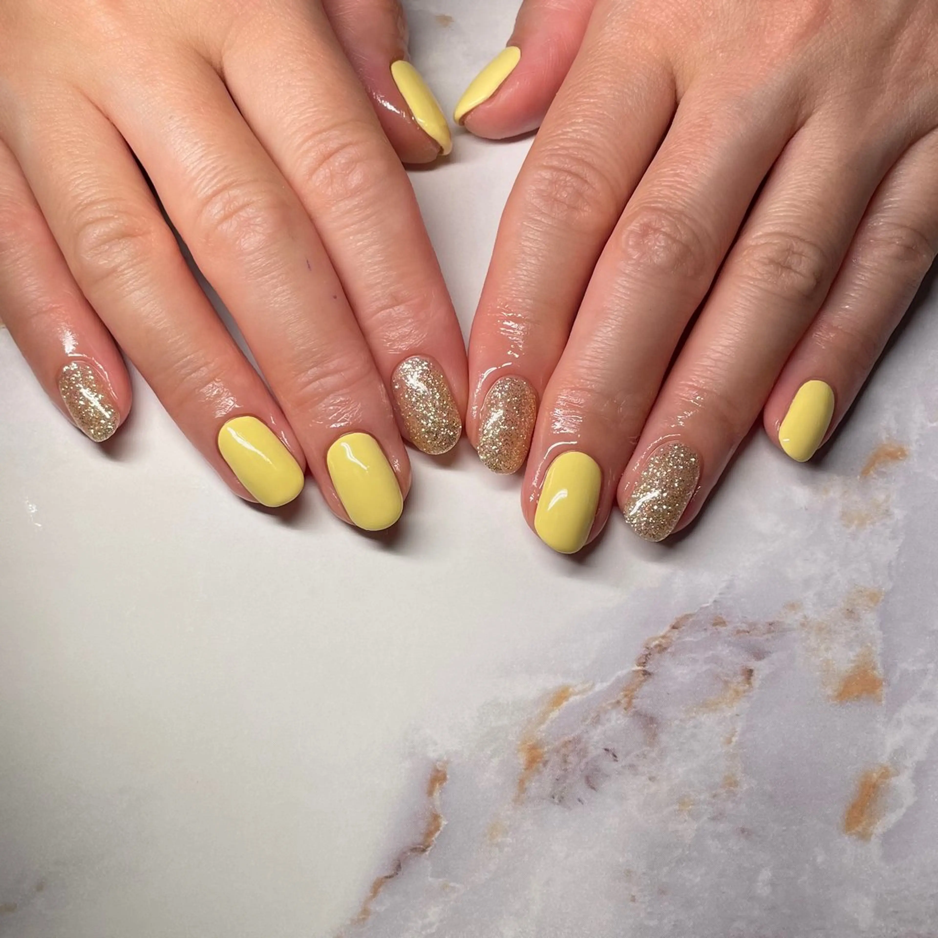 ネイル ハンドネイル ハンドケア m-nail所属・m-nail 🌙minamiのネイルデザイン