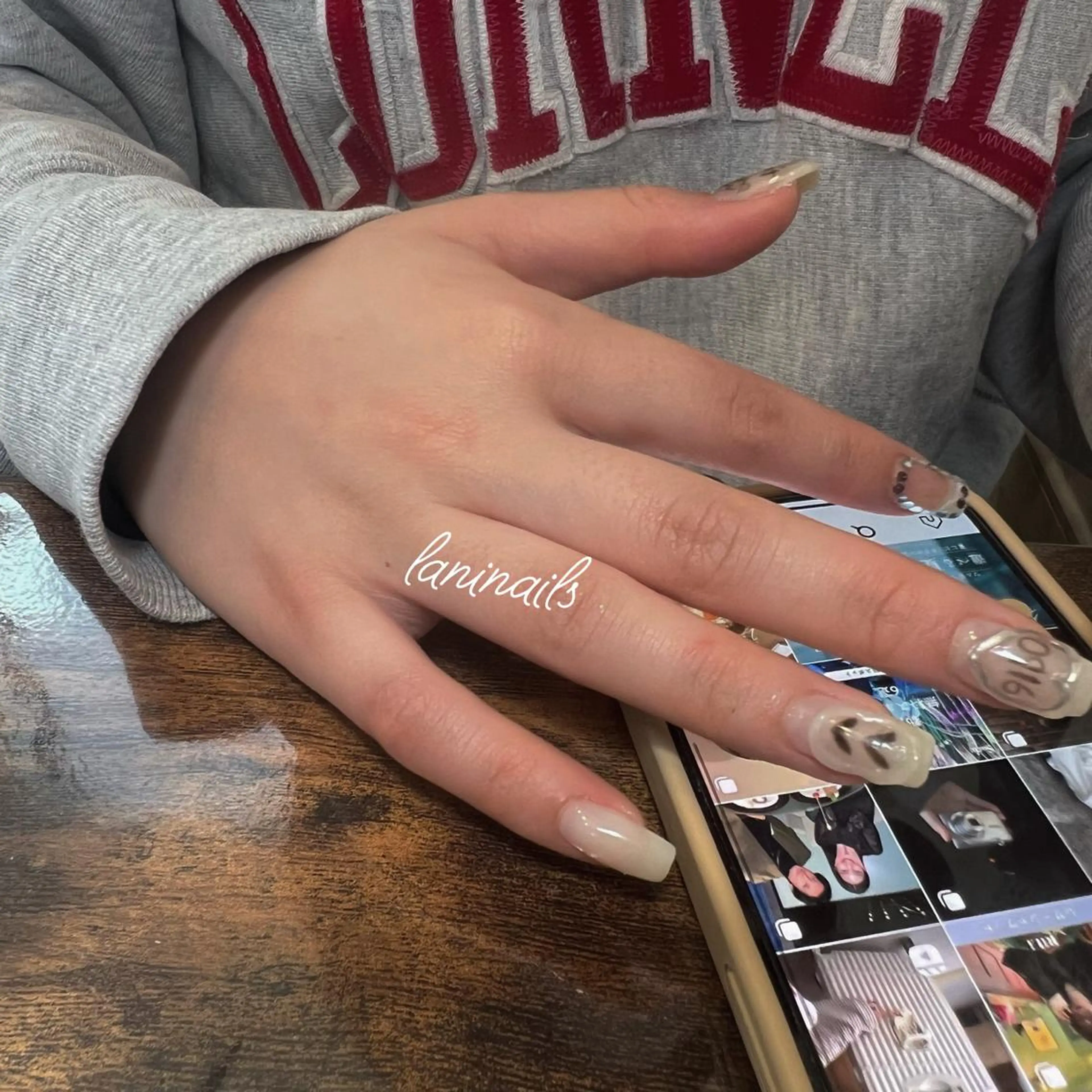 ネイル laninails所属・LANI nailsalonのネイルデザイン