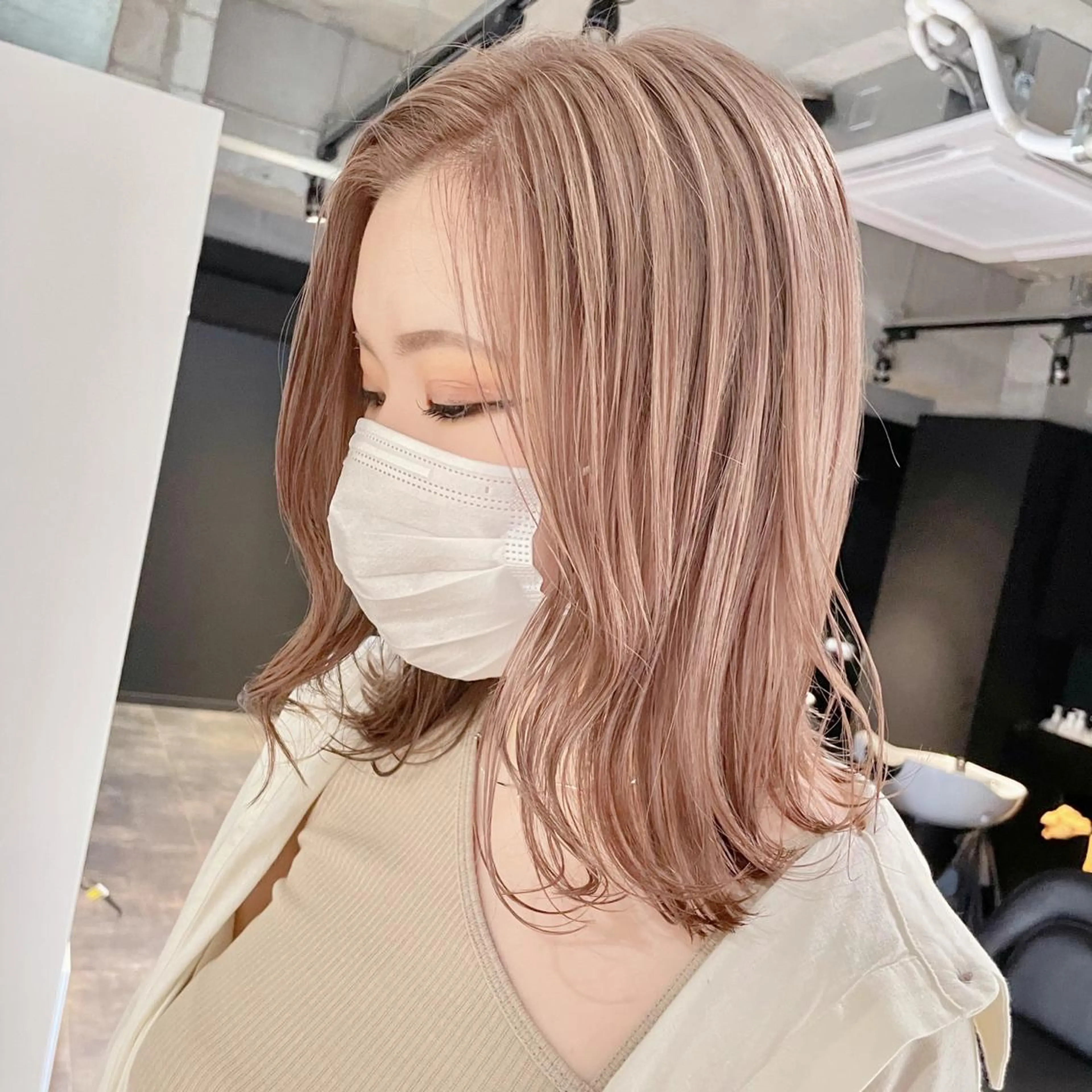 セミロング カラー ダブルカラー LINDO TOKYO所属・✨ハイトーン✨ 濱田知孝のヘアスタイル