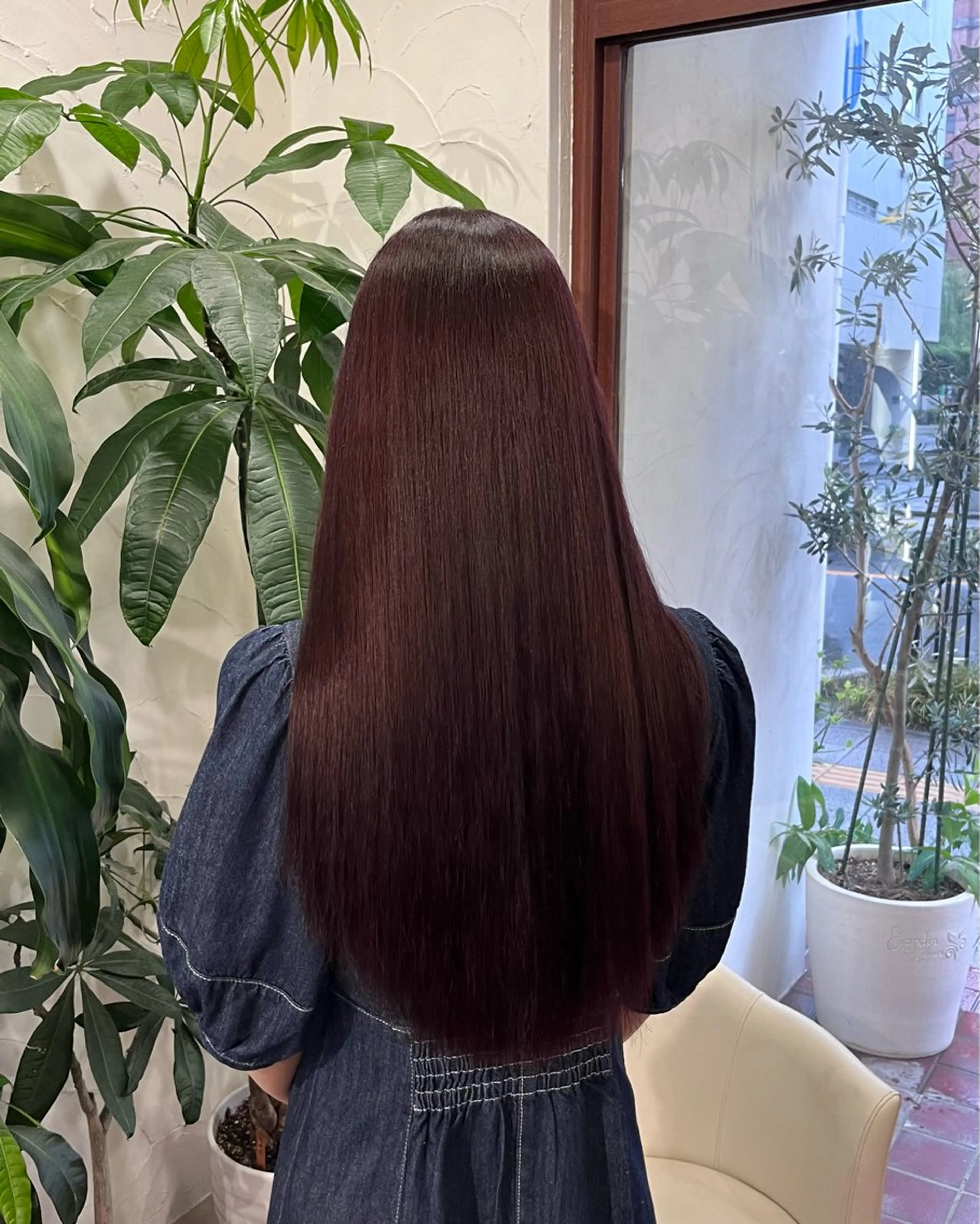 ロング ピンクブラウン ヘアカラー トリートメント ヘッドスパ 角田 満帆のヘアスタイル