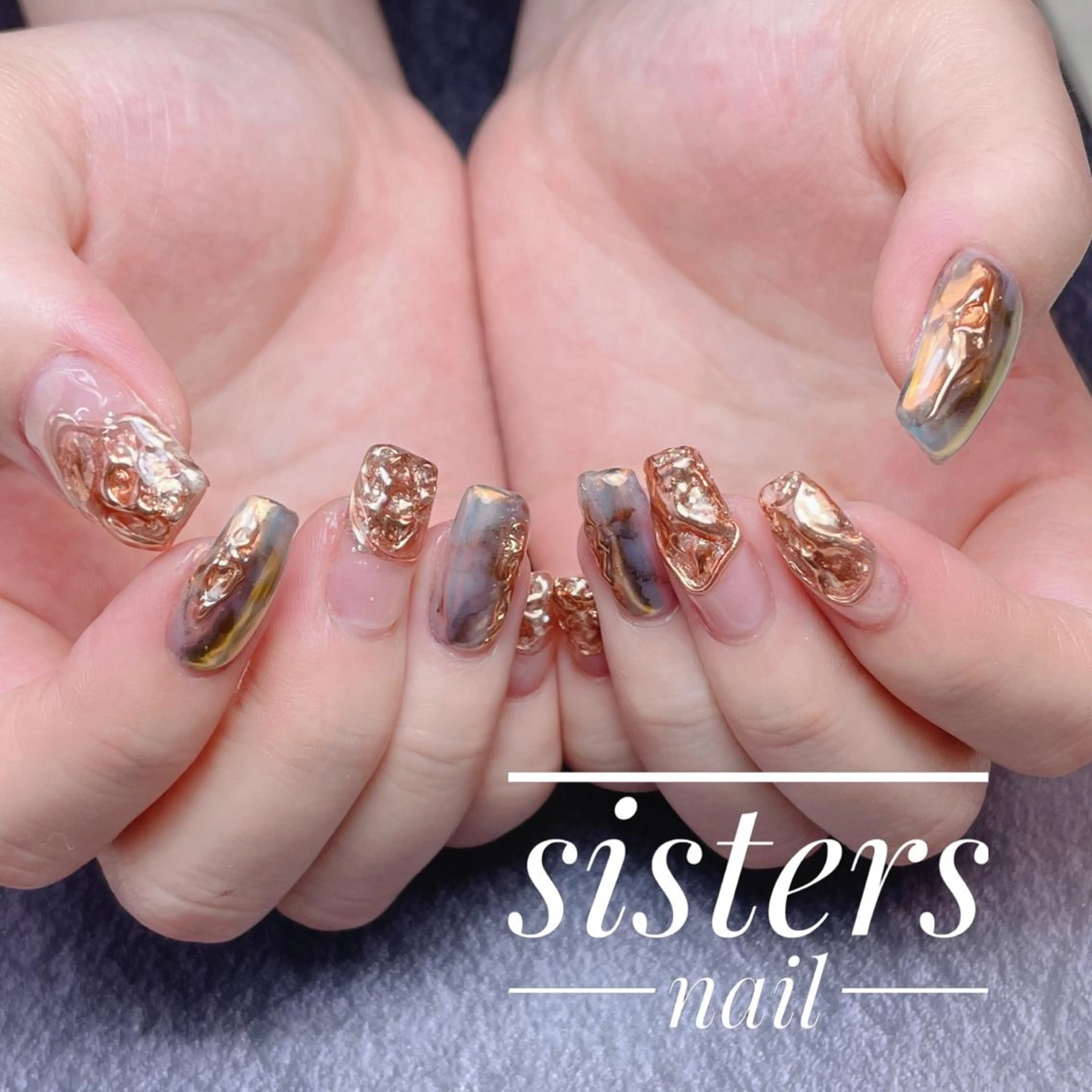 ネイル アートネイル オーロラネイル 大理石ネイル(マーブル) ミラーネイル ニュアンスネイル ハンドネイル ハンドケア sisters nail.fのネイルデザイン