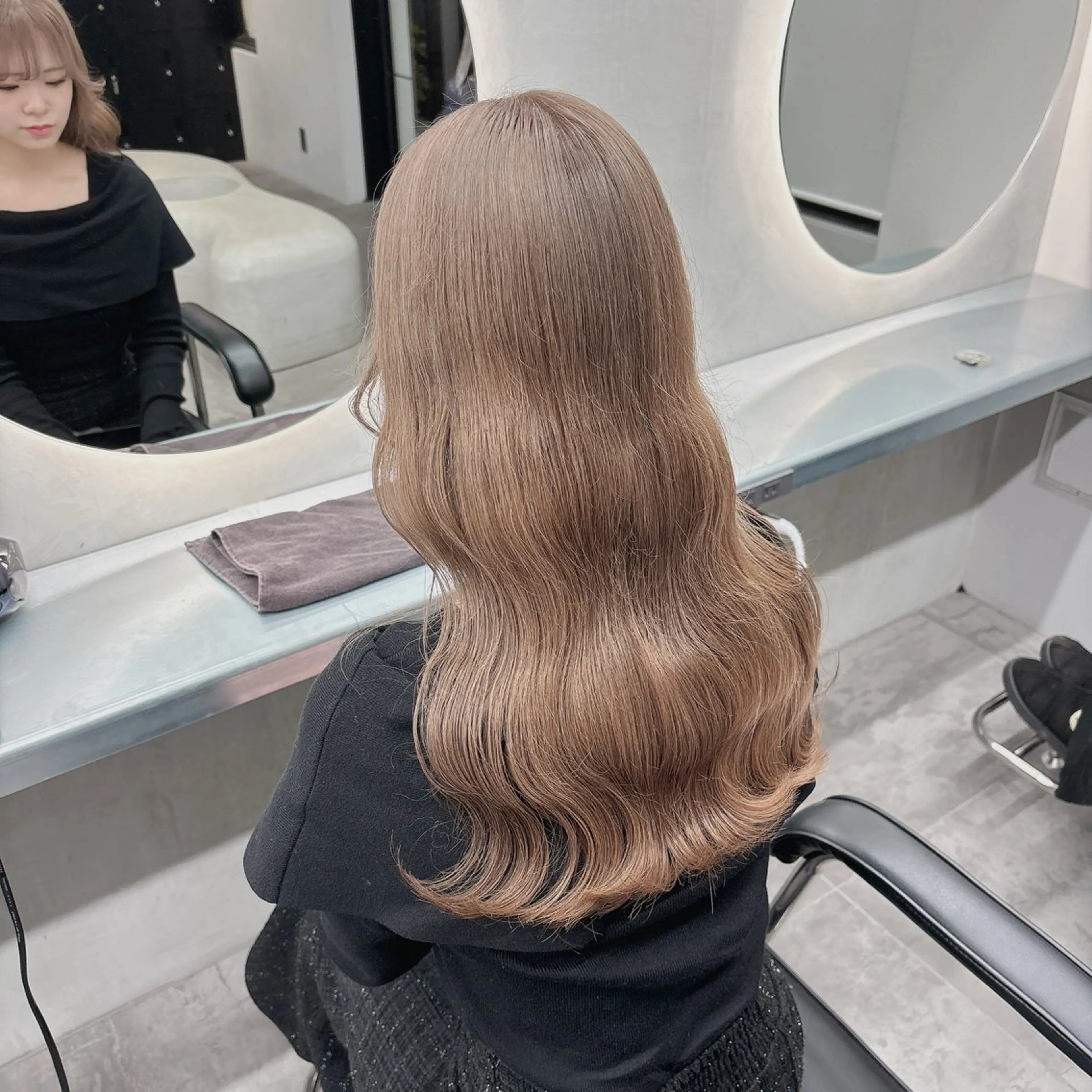 ロング ヘアカラー トリートメント ヘアセット 🎀ほの🎀 ミルクティー♡表参道のヘアスタイル