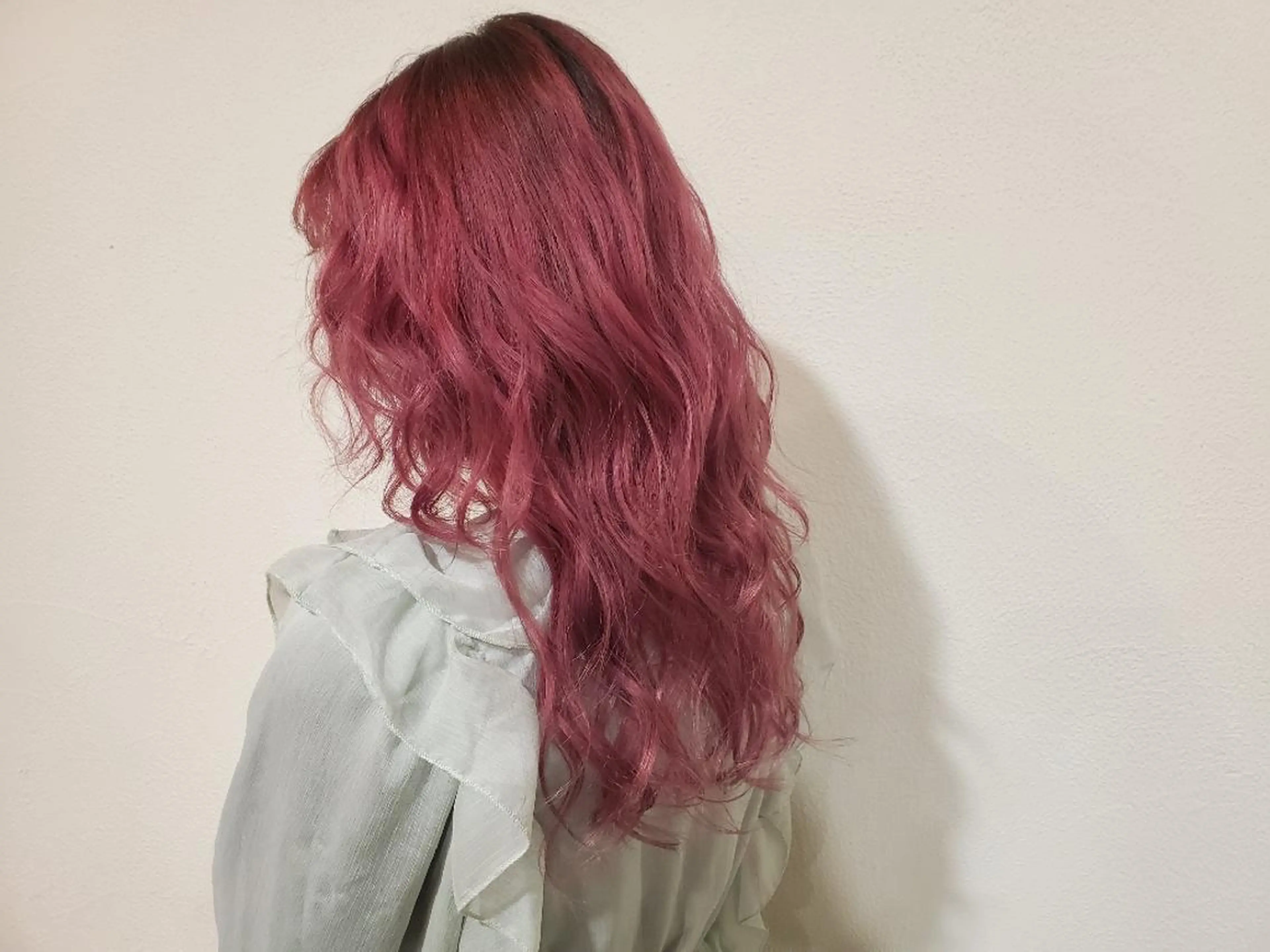 ロング ヘアカラー パ ルのヘアスタイル