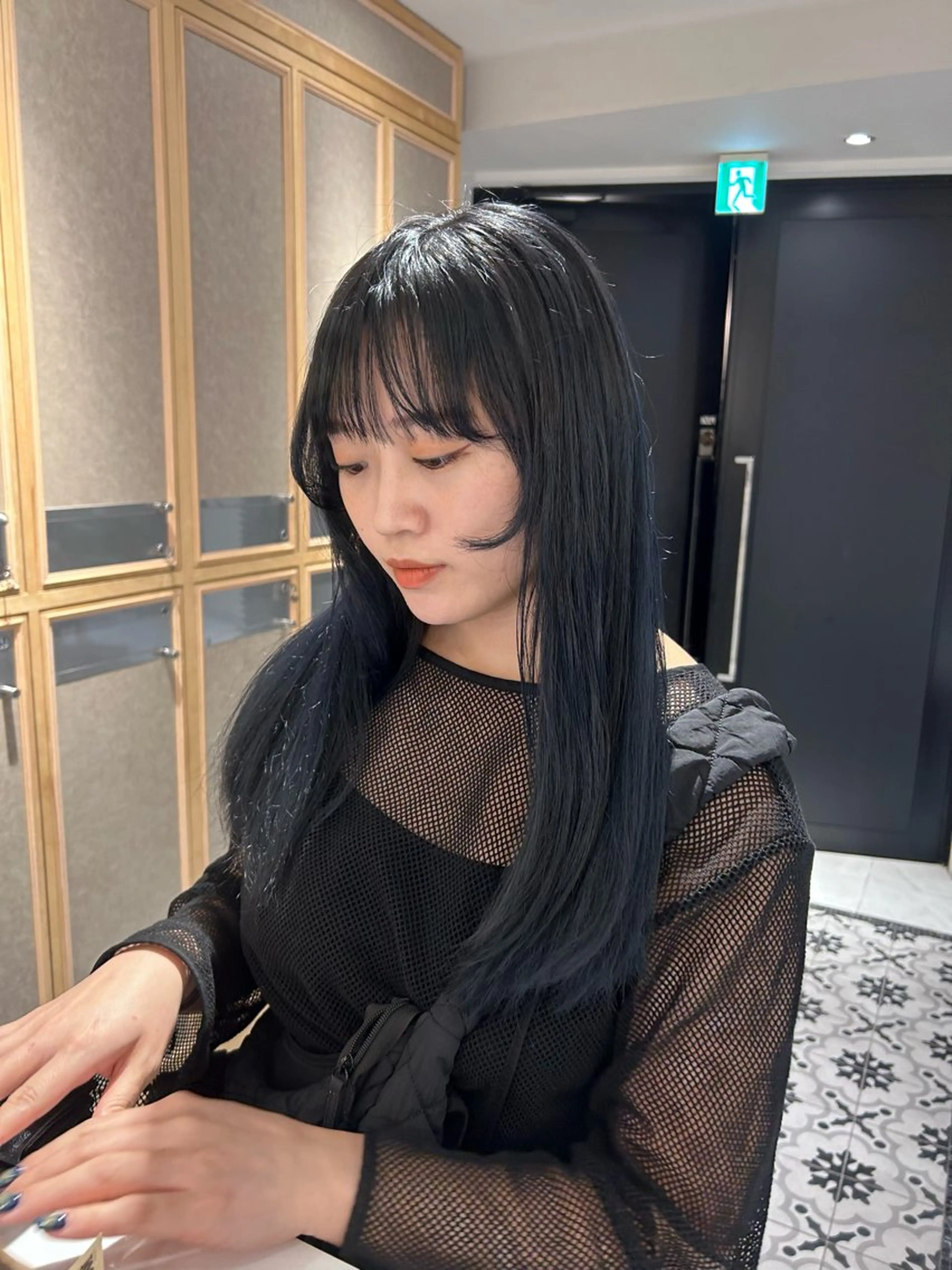 カラー ブリーチ ブリーチなしカラー ヘアカラー トリートメント ヘッドスパ ヘアセット ハイトーン/エクステ レイヤー/mikoのヘアスタイル