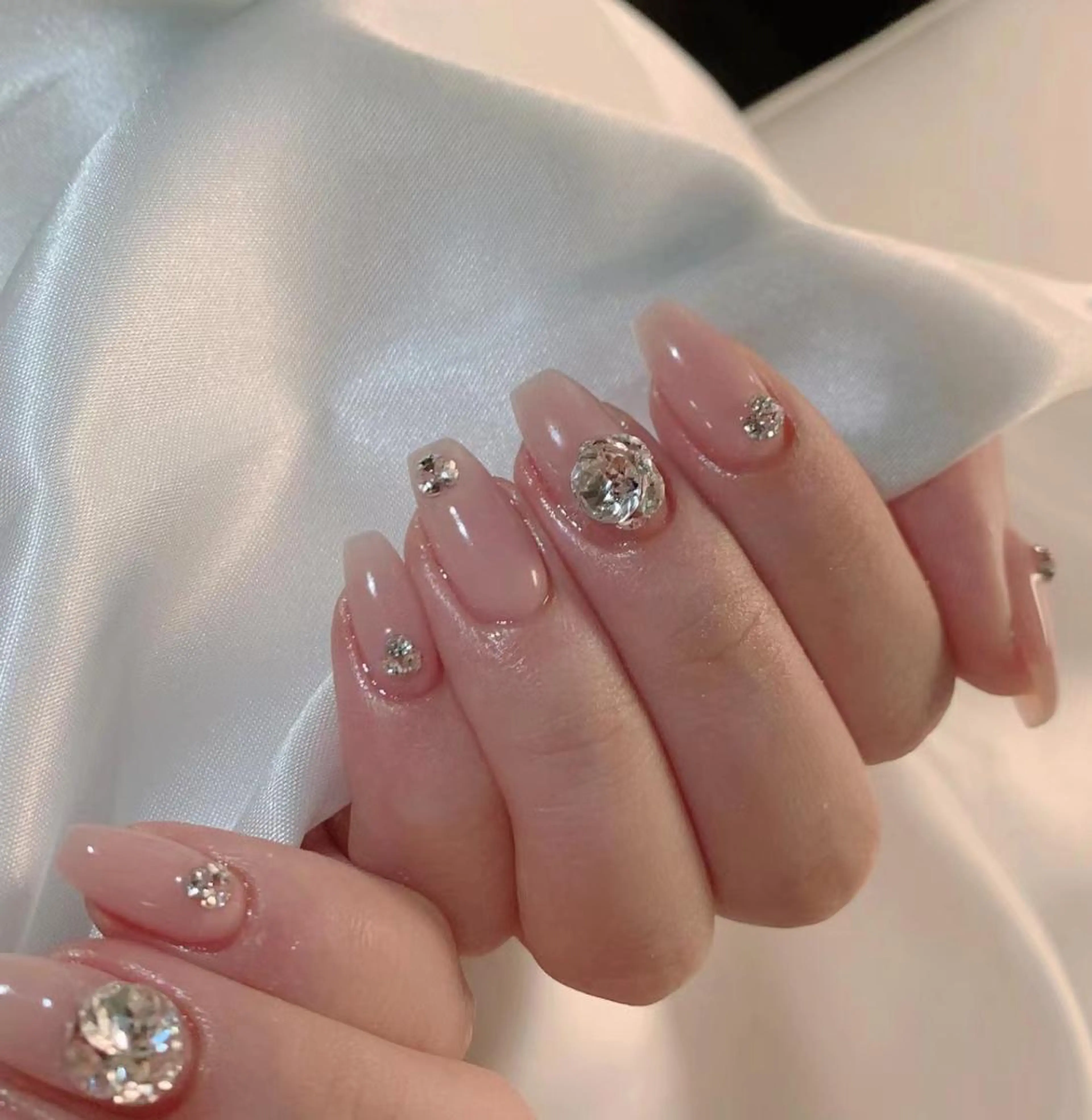 ネイル Queens 榊 まおのネイルデザイン