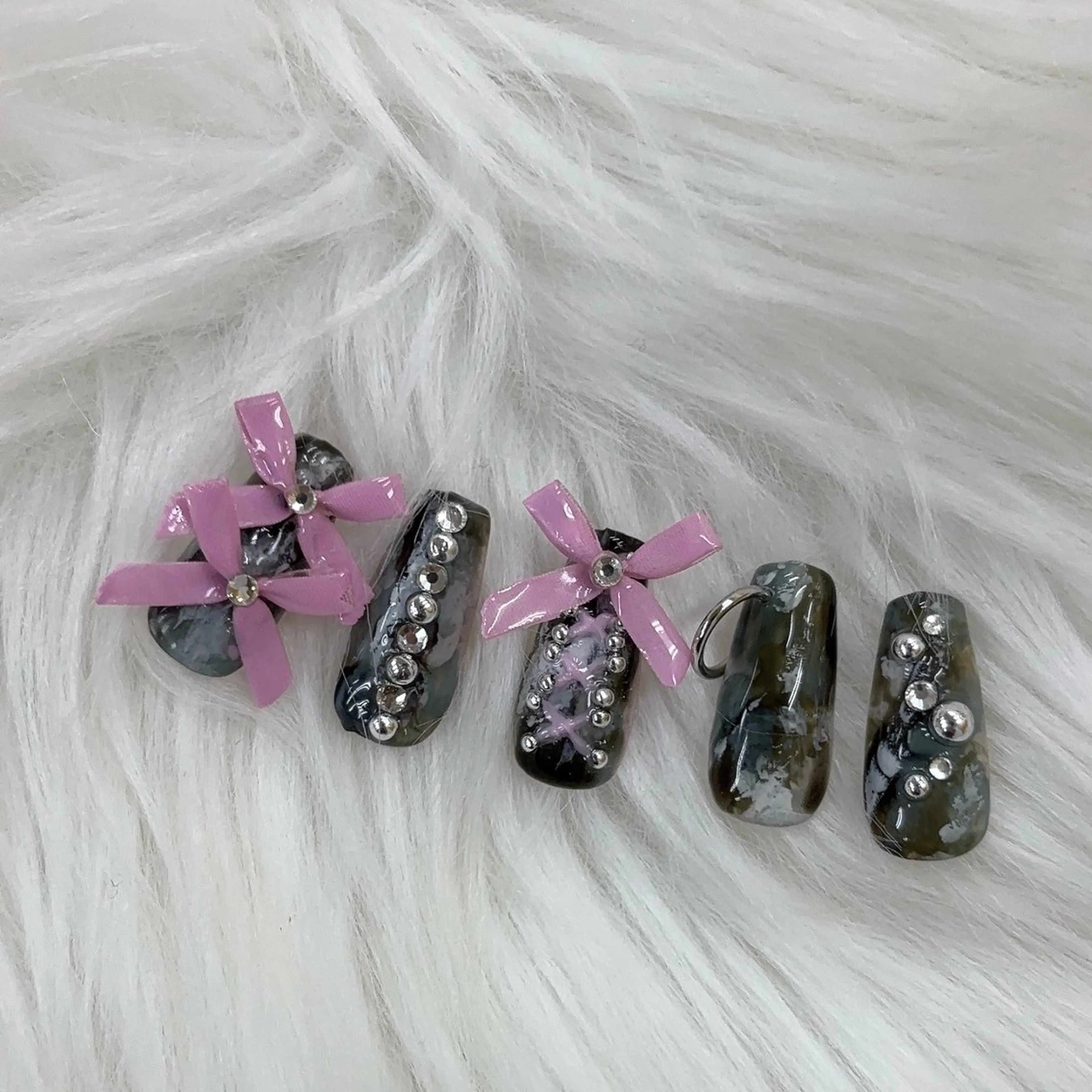 ネイル I vyのネイルデザイン