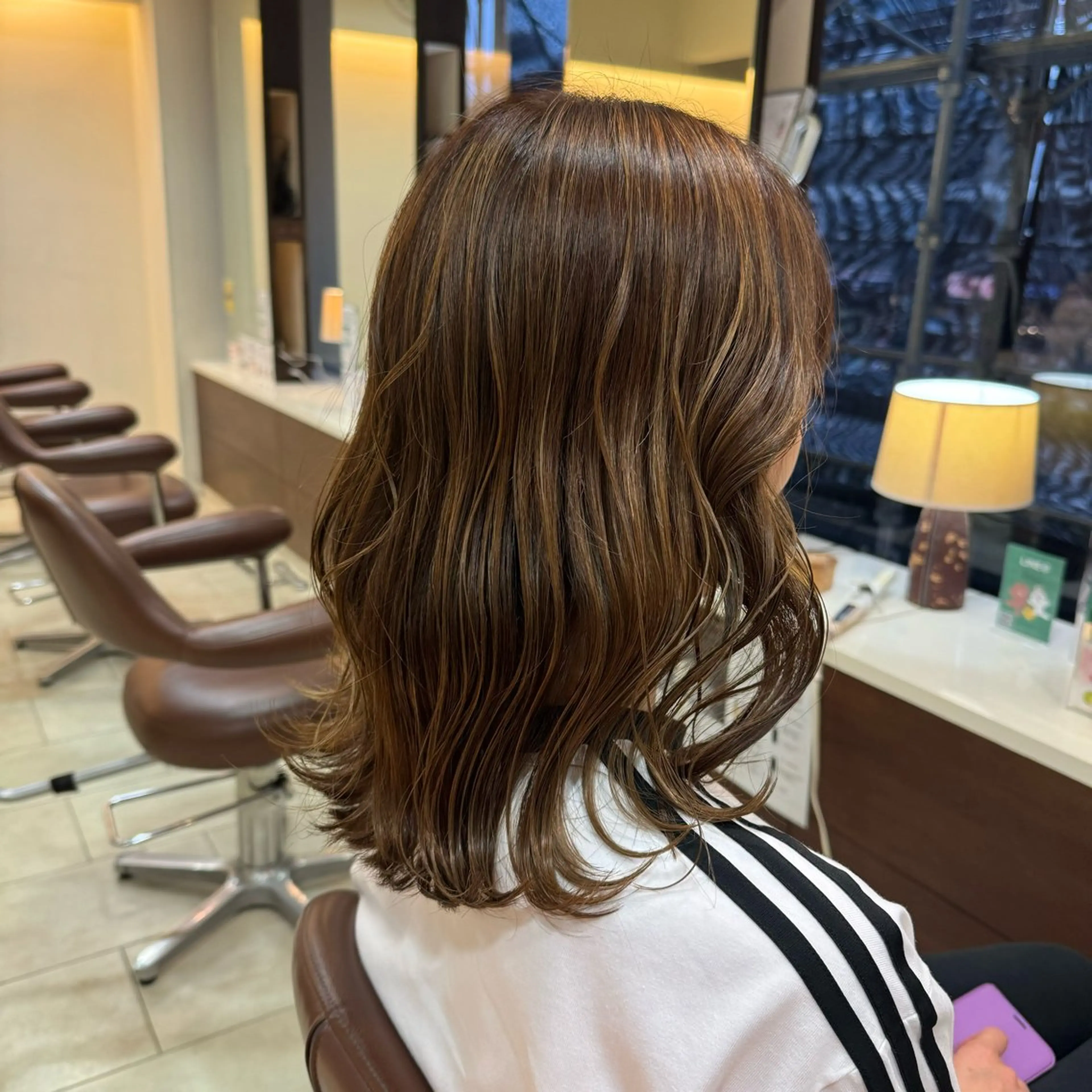 ミディアム カラー カット ヘアカラー トリートメント 西村 亜弥のヘアスタイル