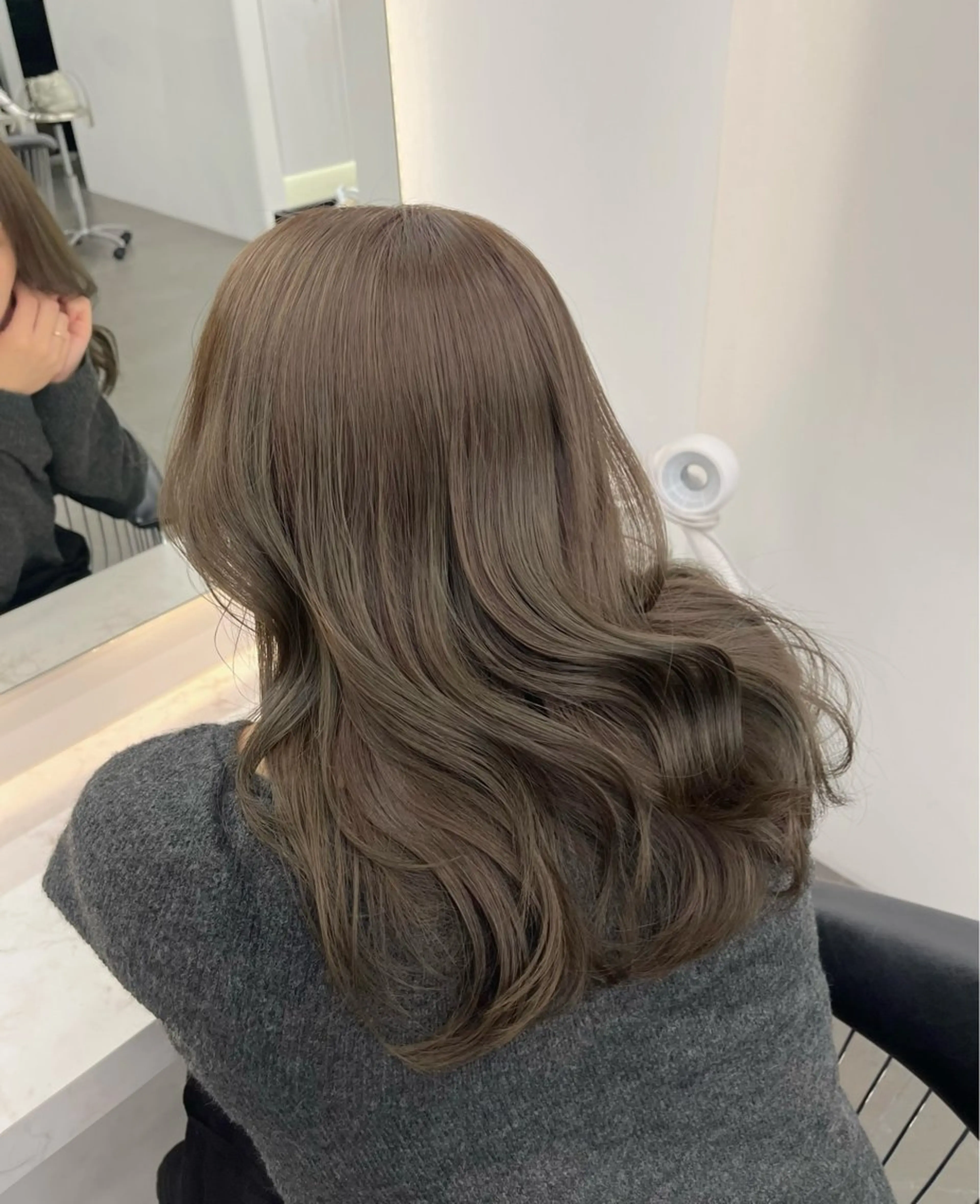 カラー ベージュカラー ヘアカラー くすみカラー/縮毛 ayukaのヘアスタイル