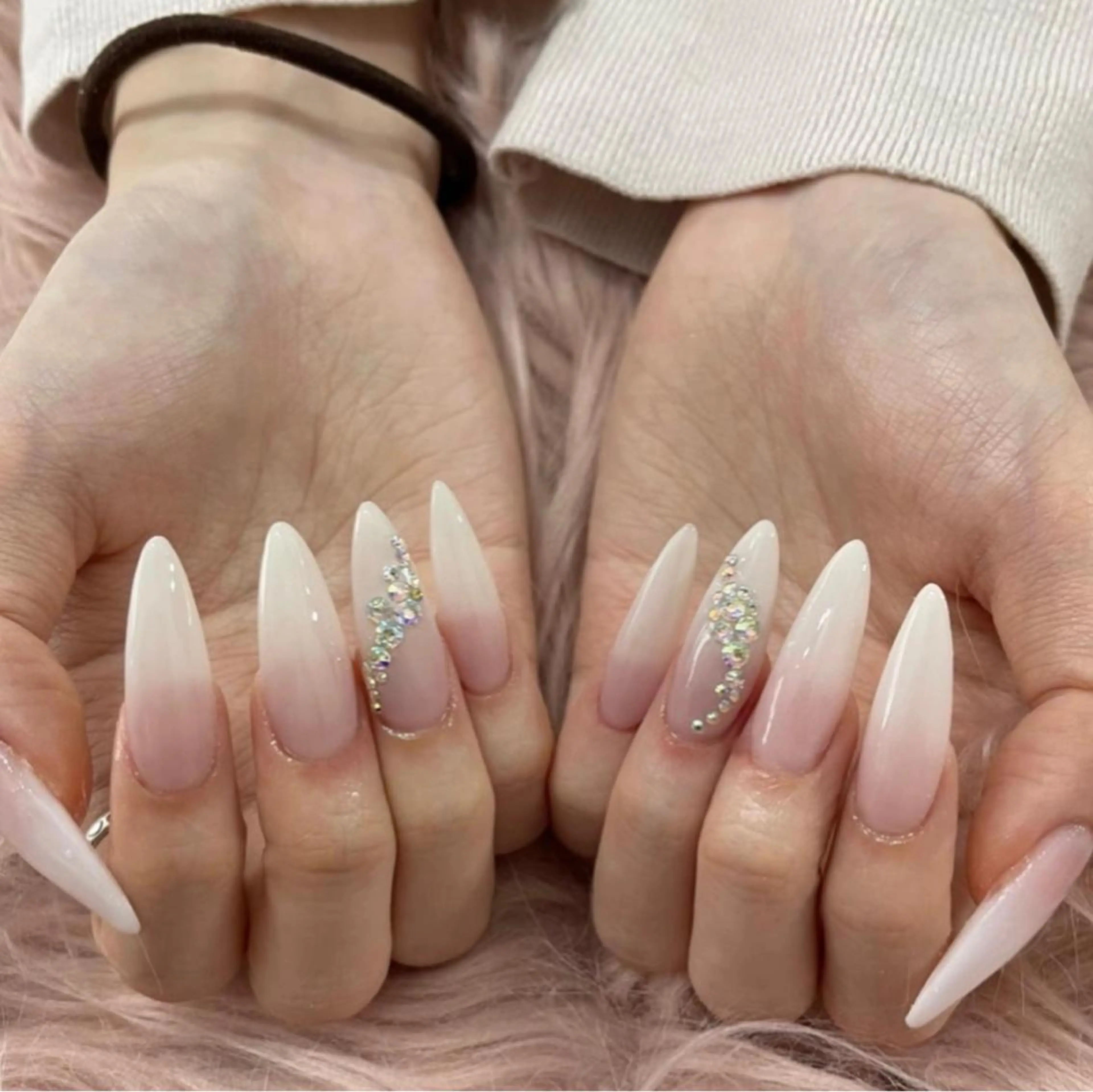 ネイル Moana Nail 長さだし専門店のネイルデザイン