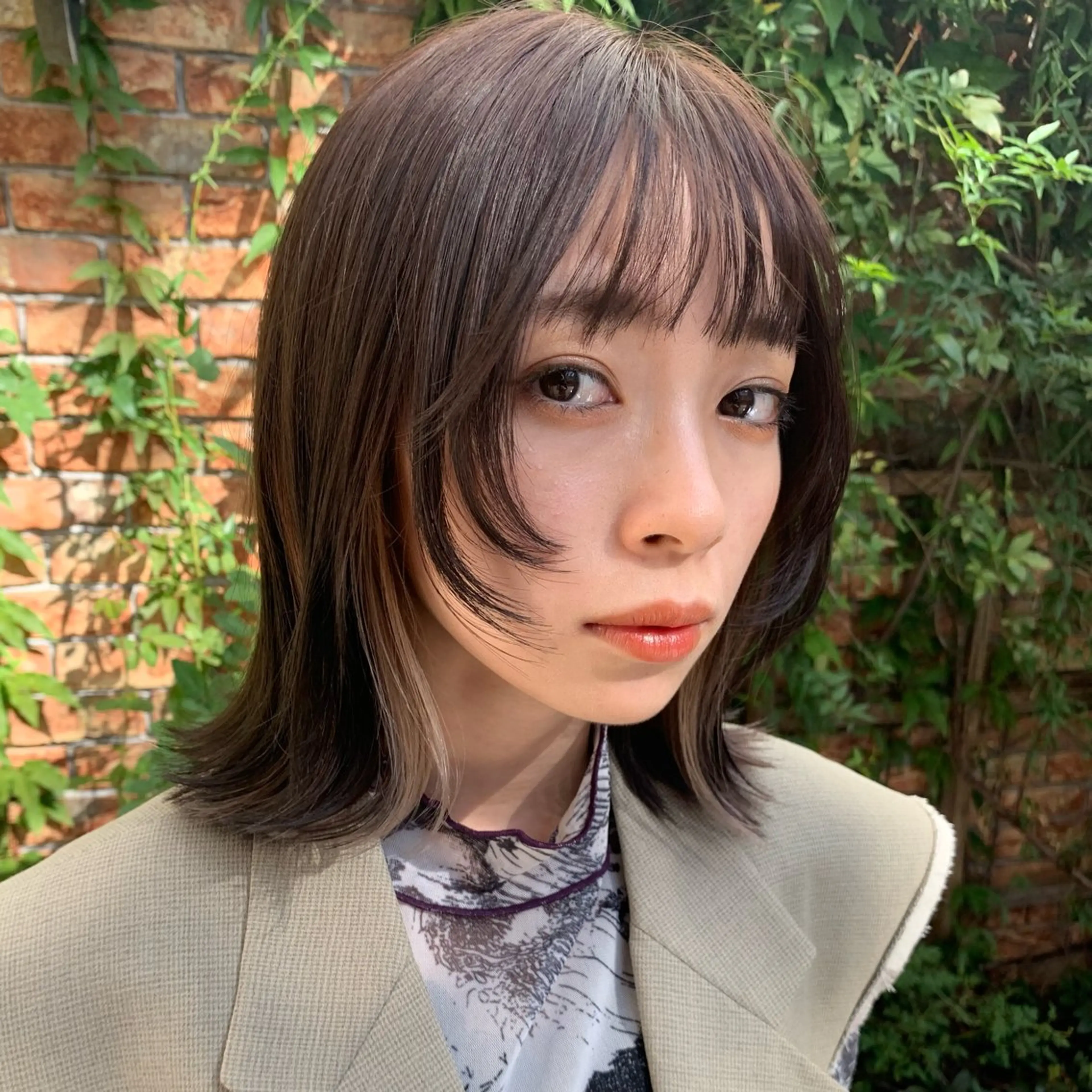 ミディアム カット ヘアカラー トリートメント 小森 祐希のヘアスタイル