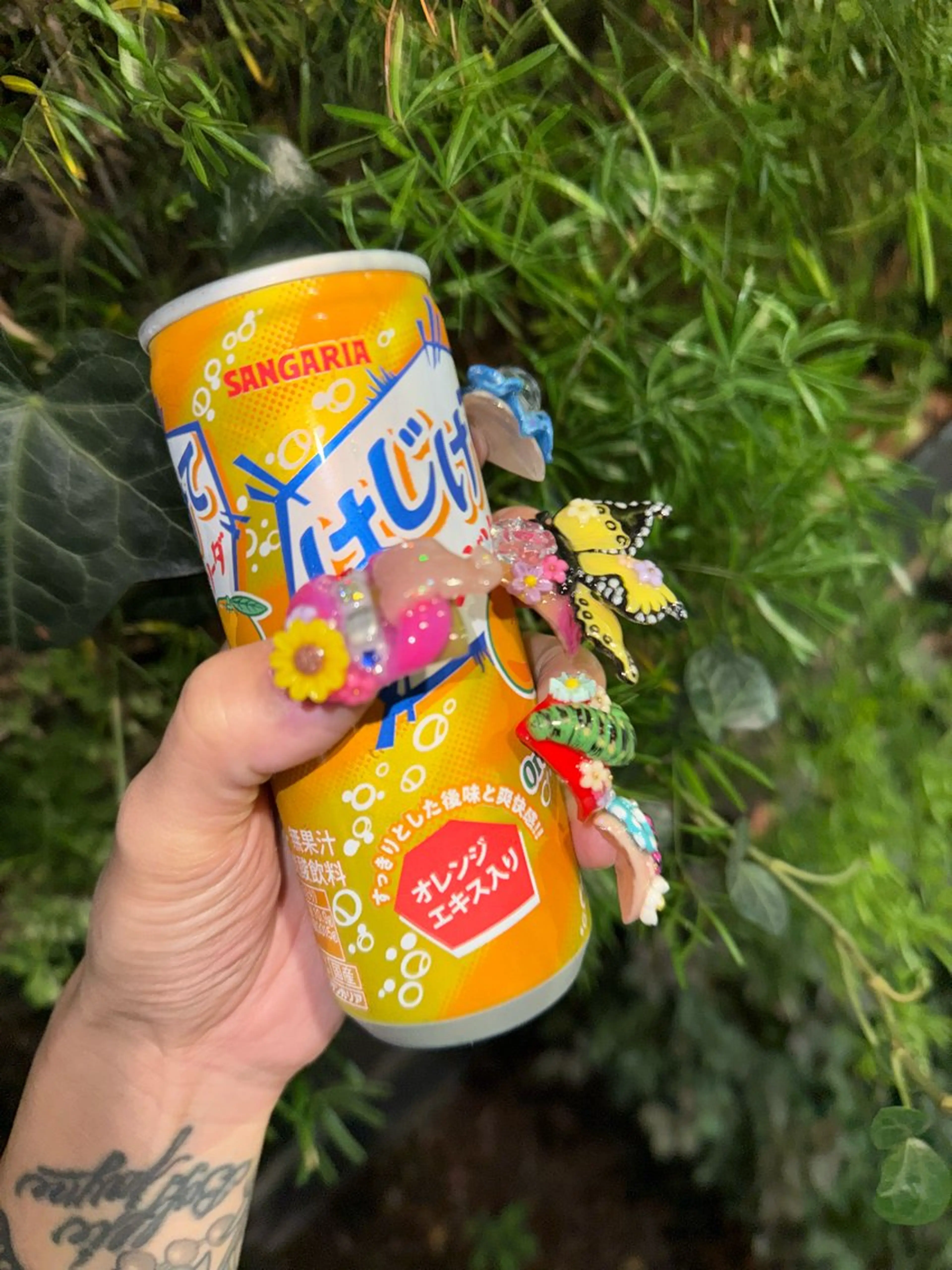 ネイル ハンドネイル ハンドケア ONIKA Nail 青山通り店所属・ONIKA Nail 表参道A4🦋2分のネイルデザイン