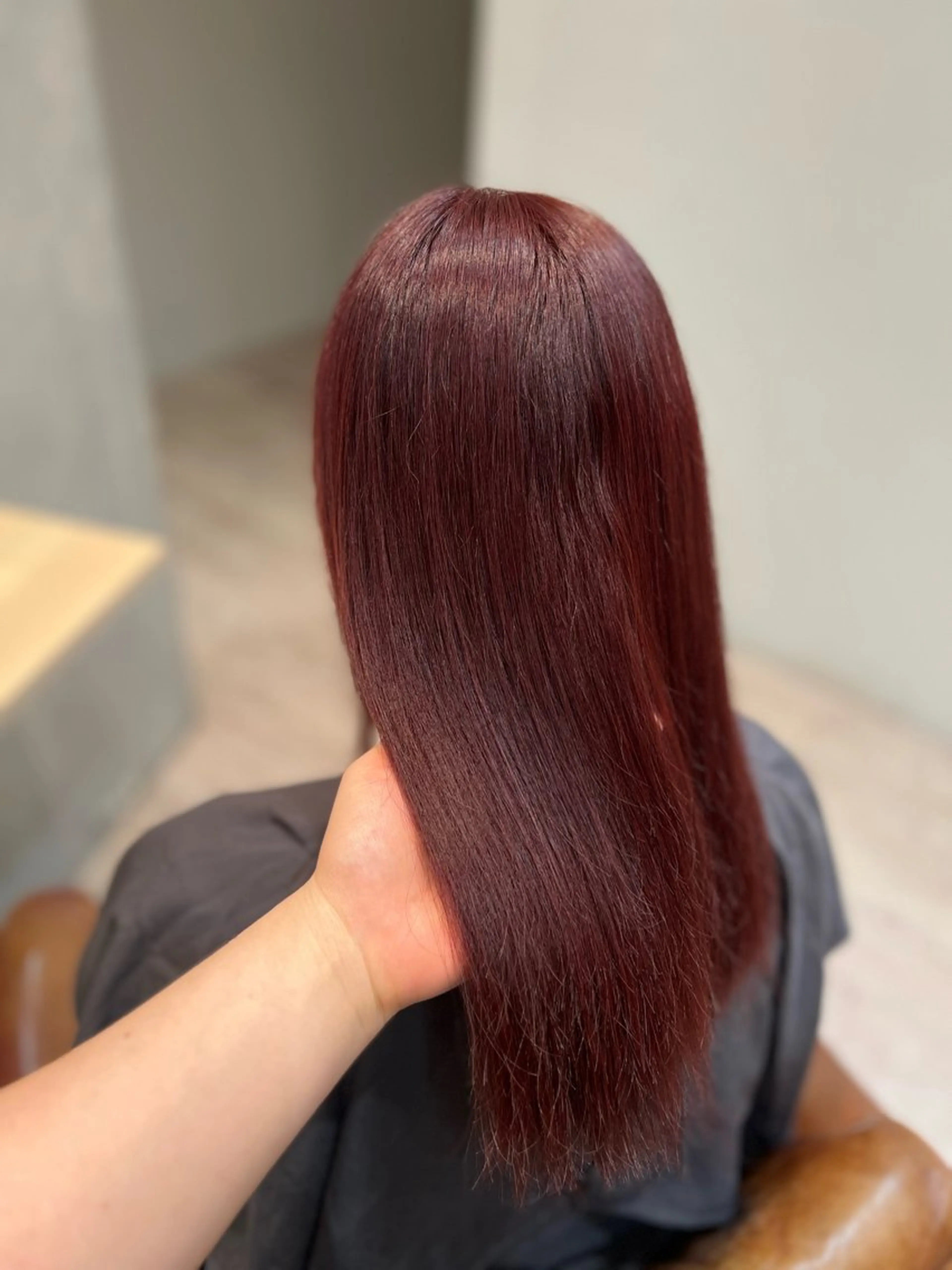 ロング Hair Make NEWYORK　稲荷町店所属・南部萌🍀縮毛矯正 ツヤ髪ストレートのヘアスタイル