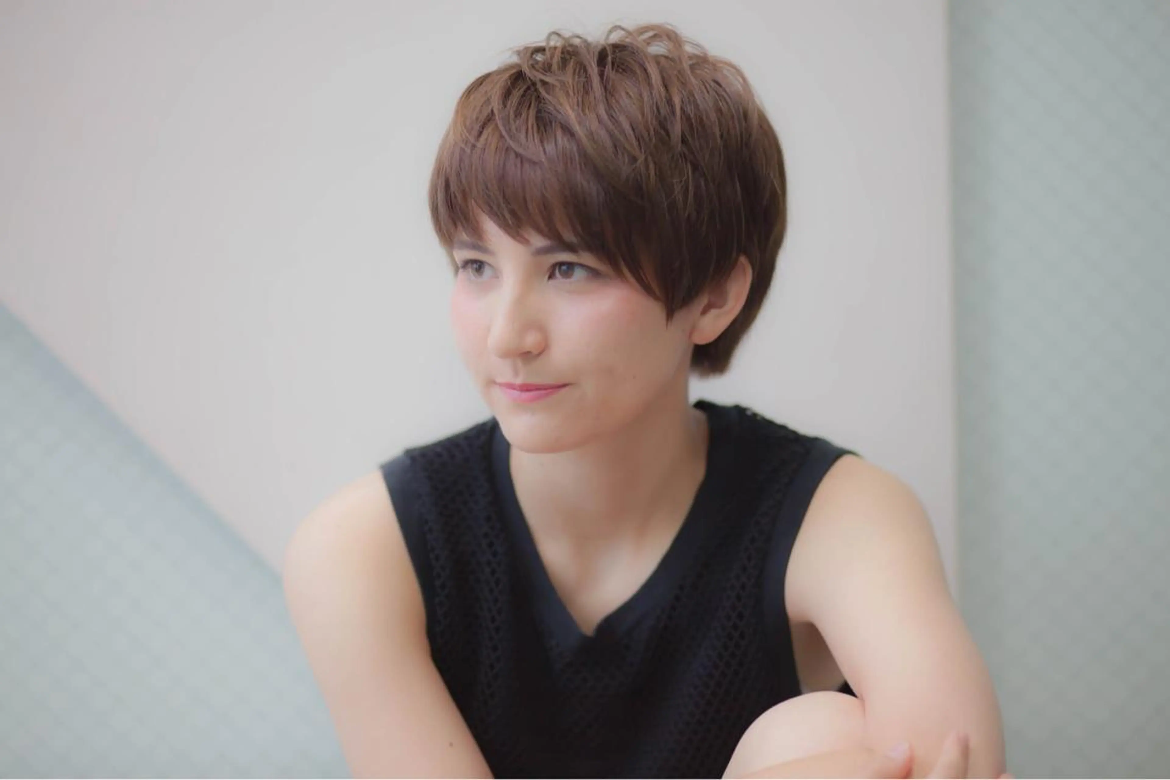 ショート カラー パーマ 前下がりボブ アッシュ イヤリングカラー グレージュ ハイライトカラー hair nine所属・荻野 元気のその他イメージ