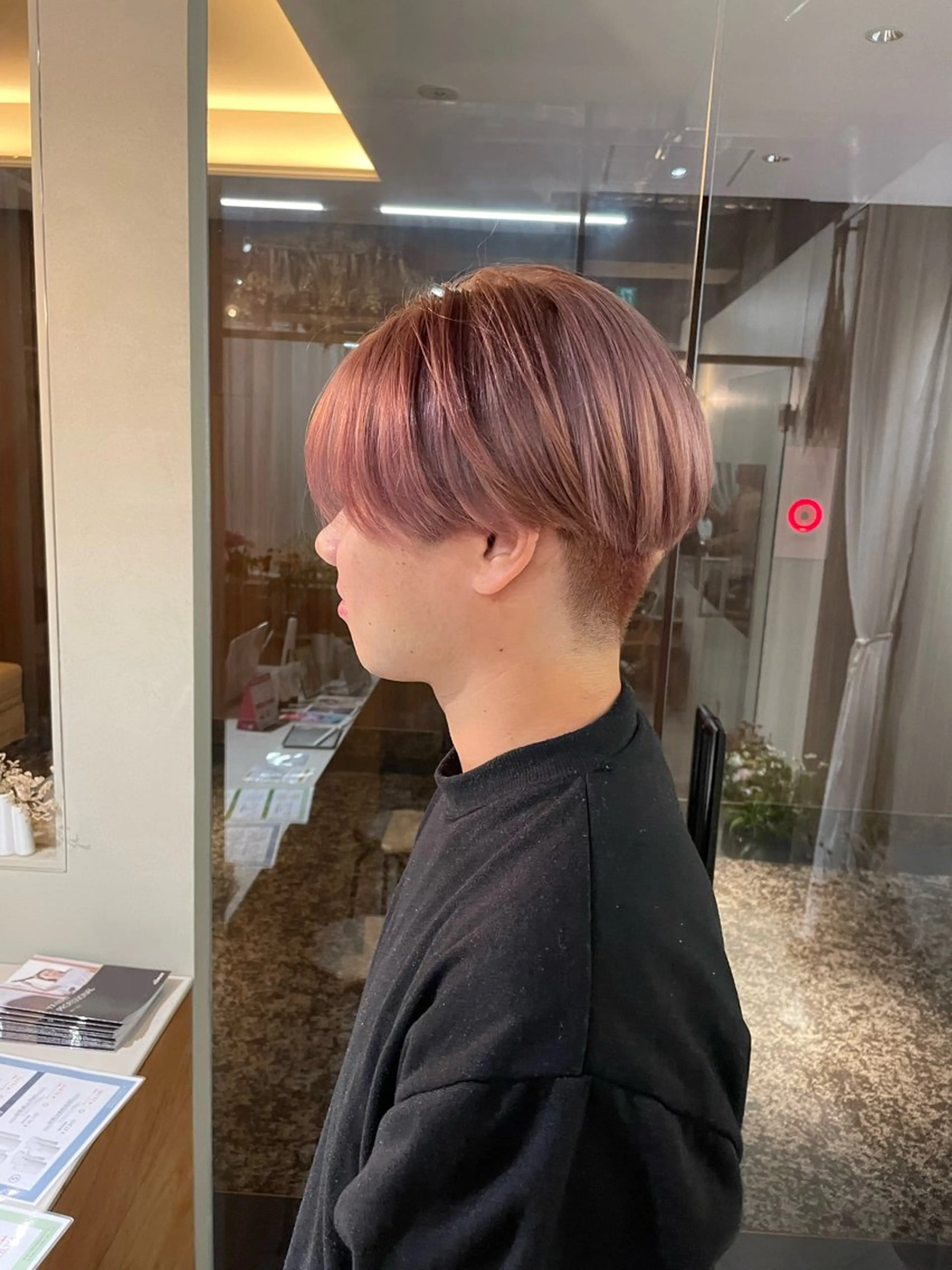 ショート カラー ヘアカラー トリートメント 🪷花屋併設🪷 山下悠月のヘアスタイル