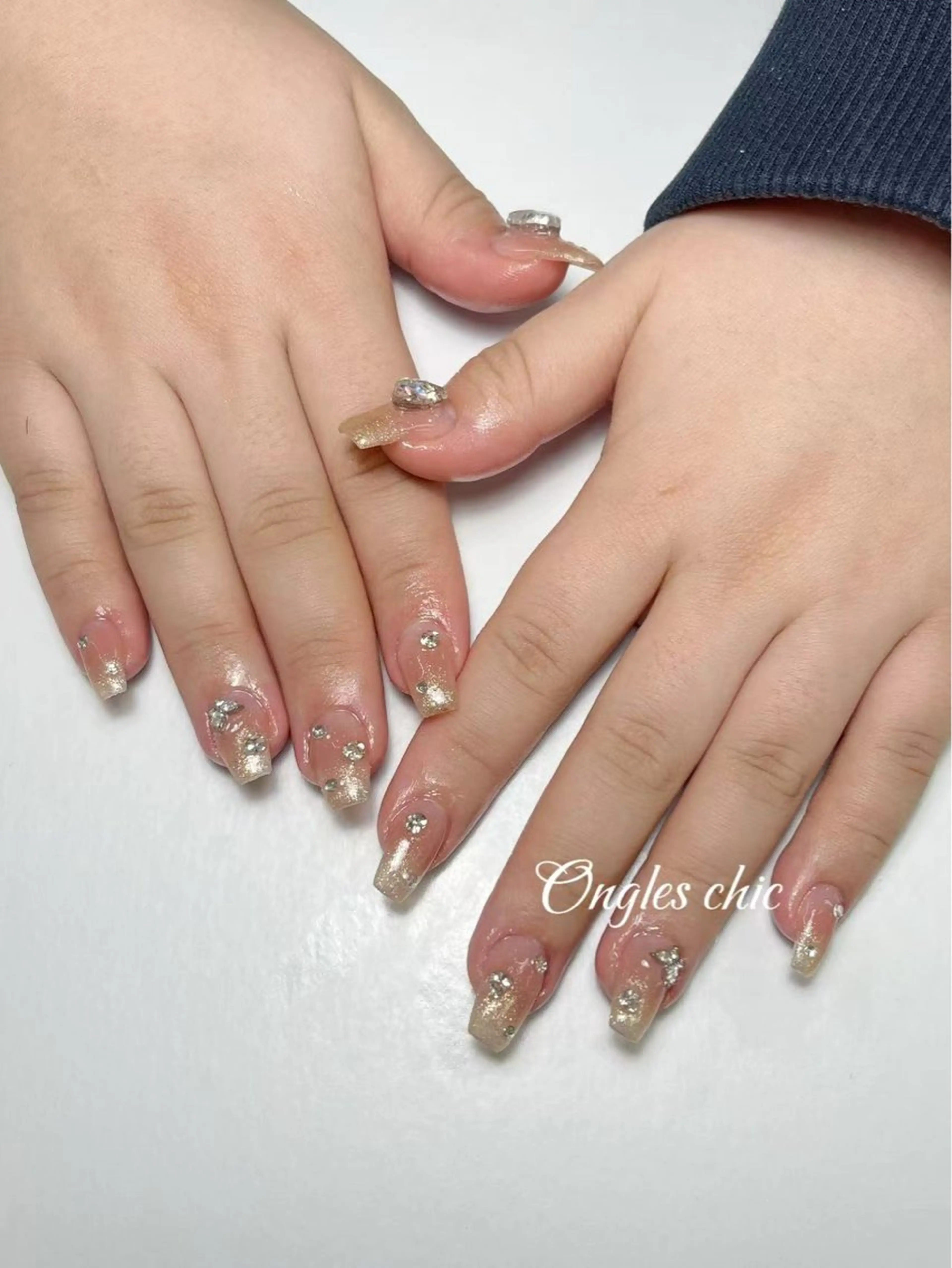 ネイル ongles chic24時間営業のネイルデザイン