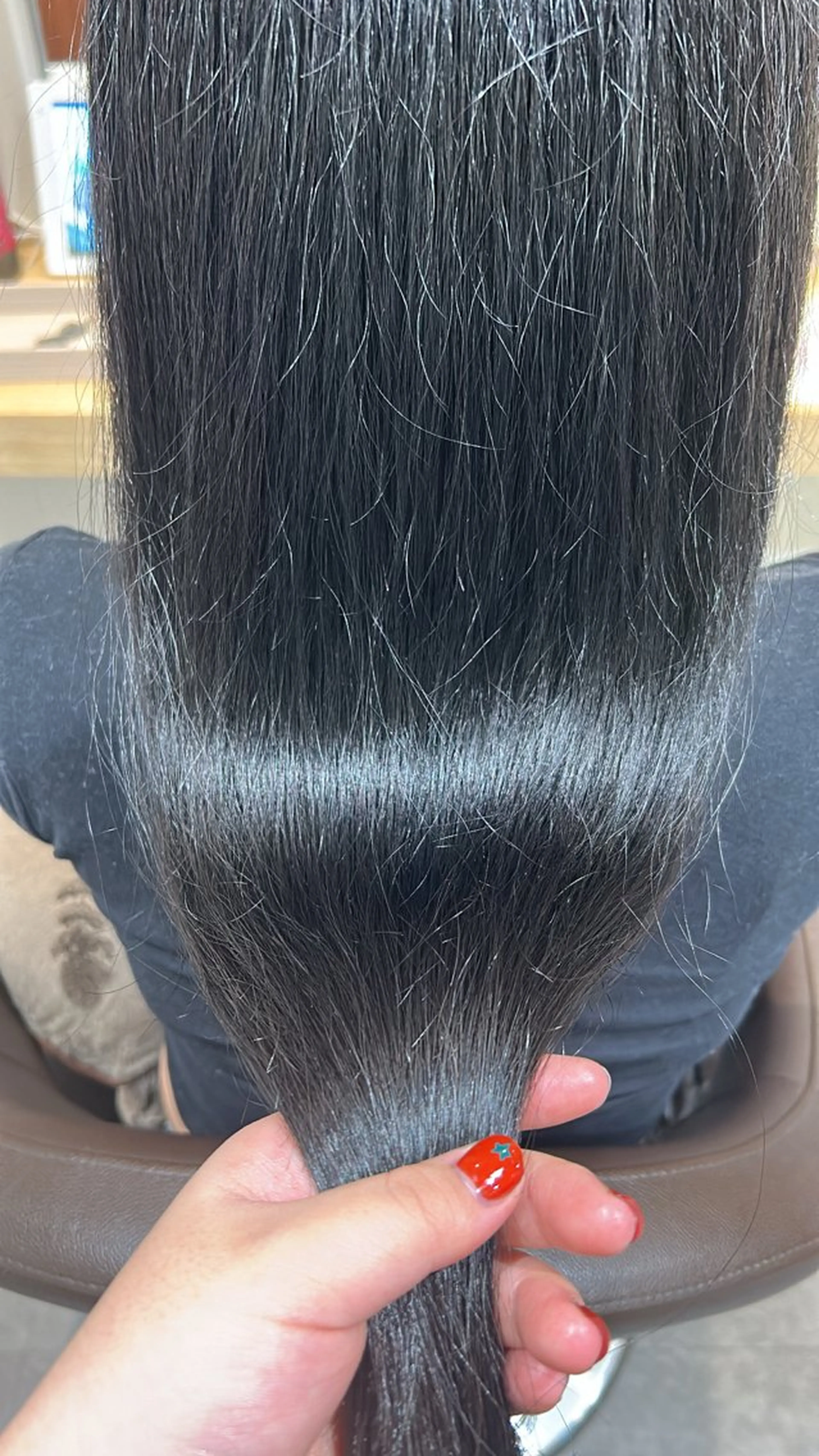 ロング ぱつっとボブ/Wカラ ー/ことこ🍒のヘアスタイル