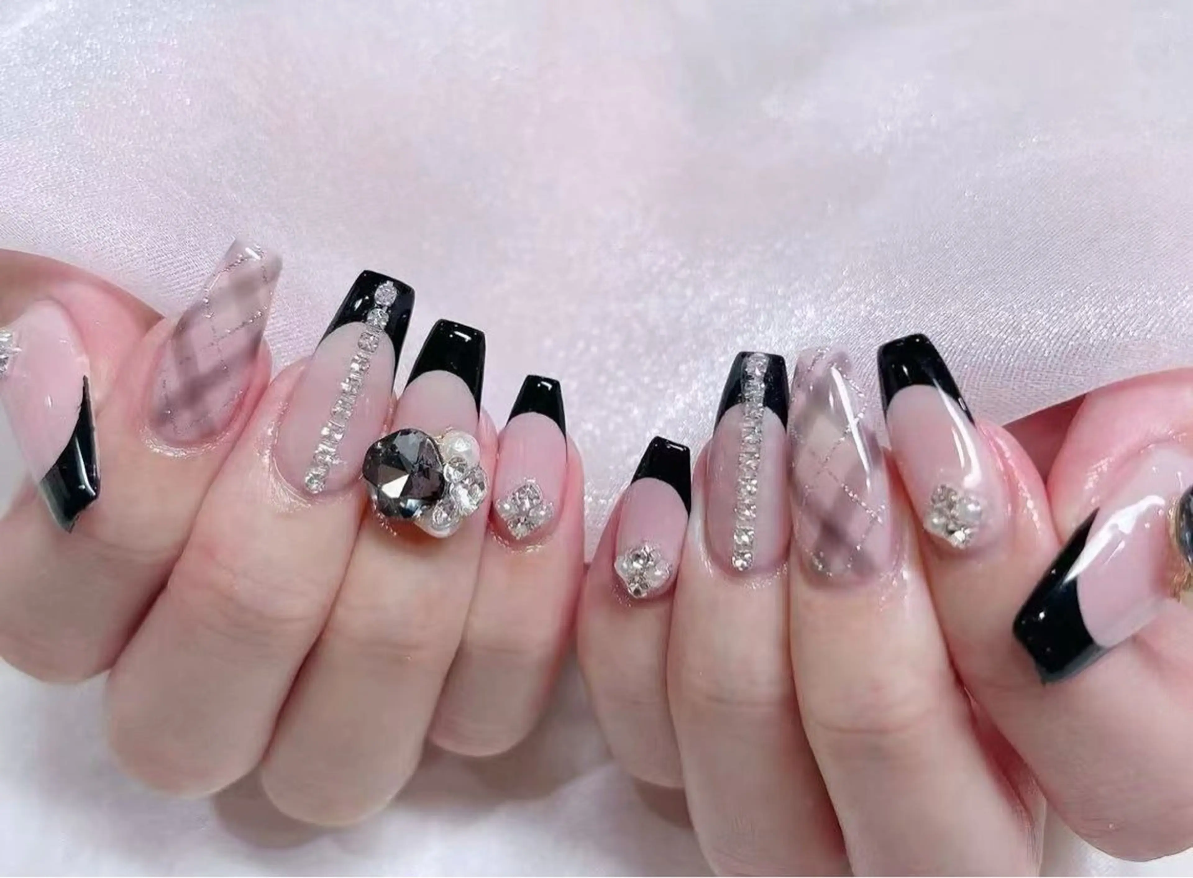 ネイル ハンドネイル MARHCHU NAILのネイルデザイン