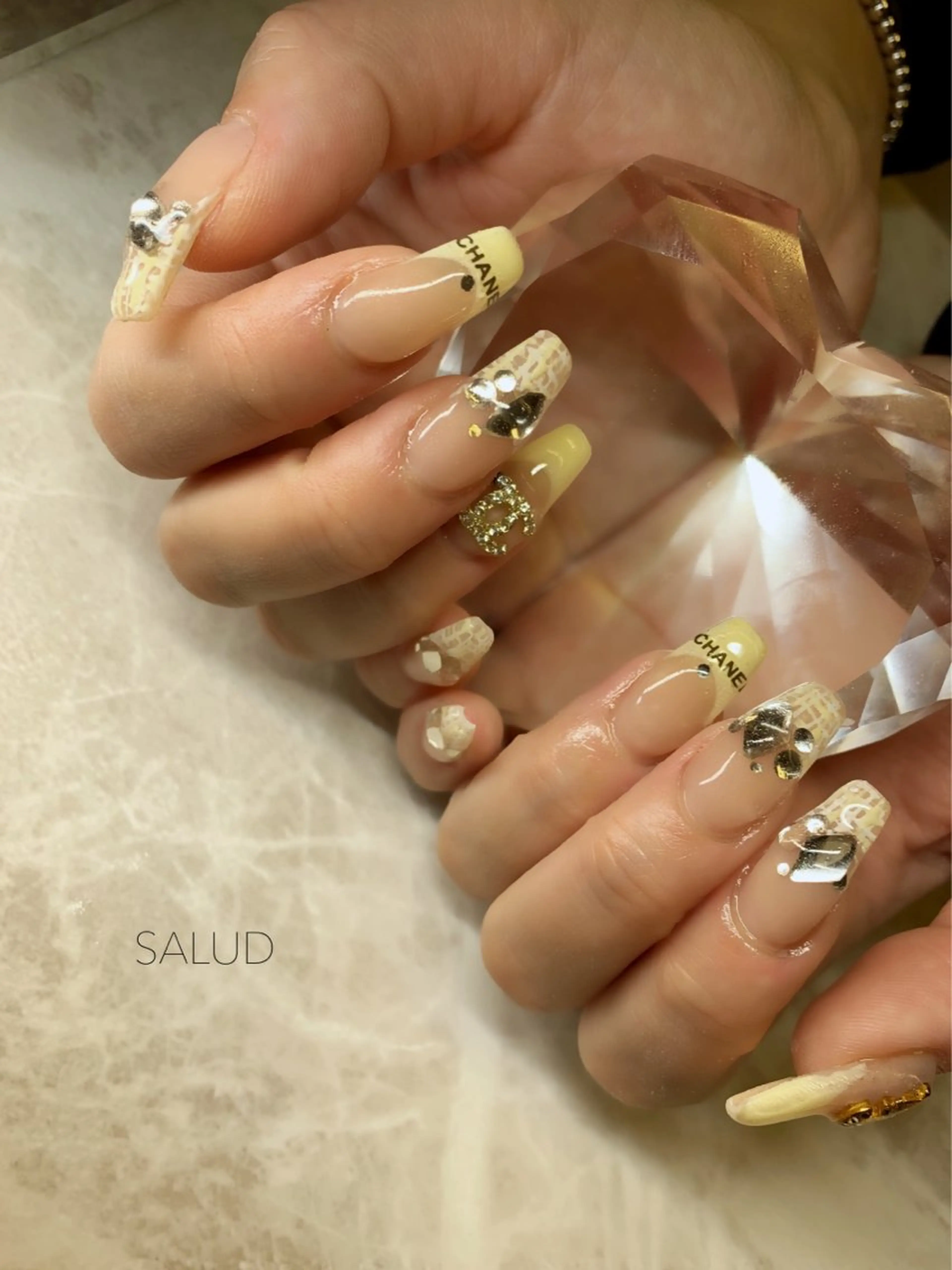 ネイル ハンドネイル Nail Salon SALUDのネイルデザイン