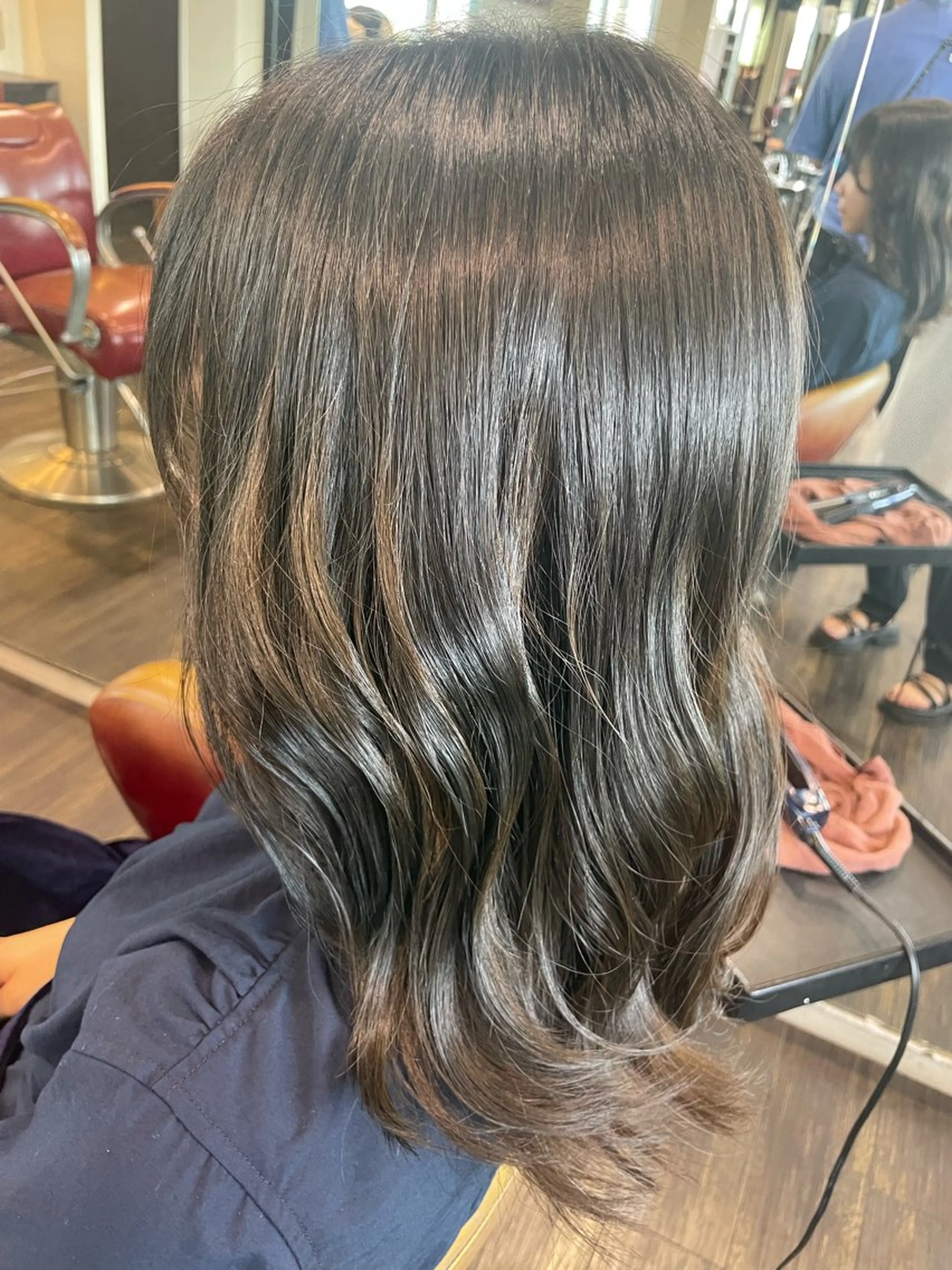 ロング カット ヘアカラー 佐藤 綾郁のヘアスタイル