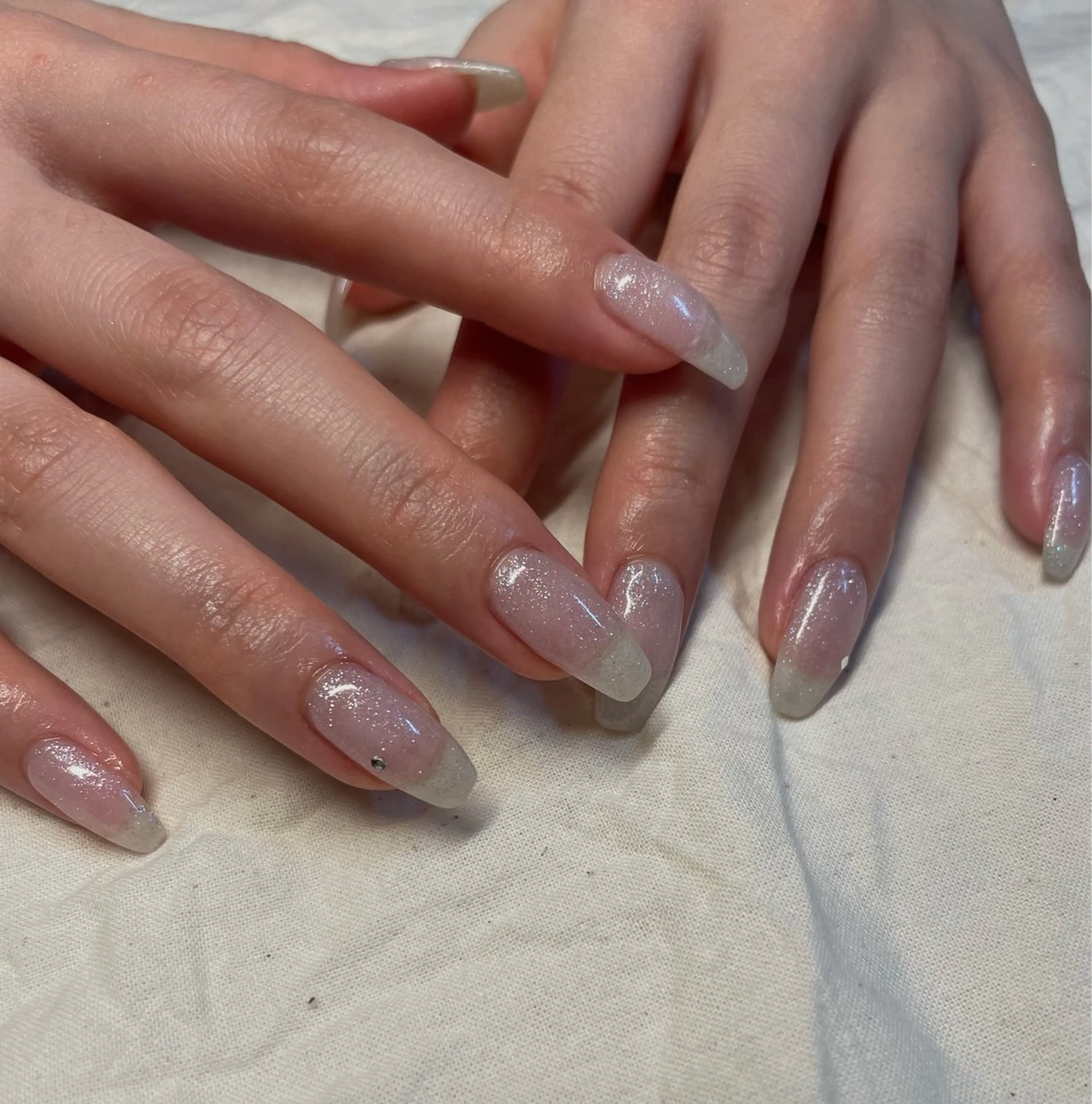 ネイル キラキラネイル ワンカラーネイル Nailsalon Olu所属・ネイリスト Nanaのネイルデザイン